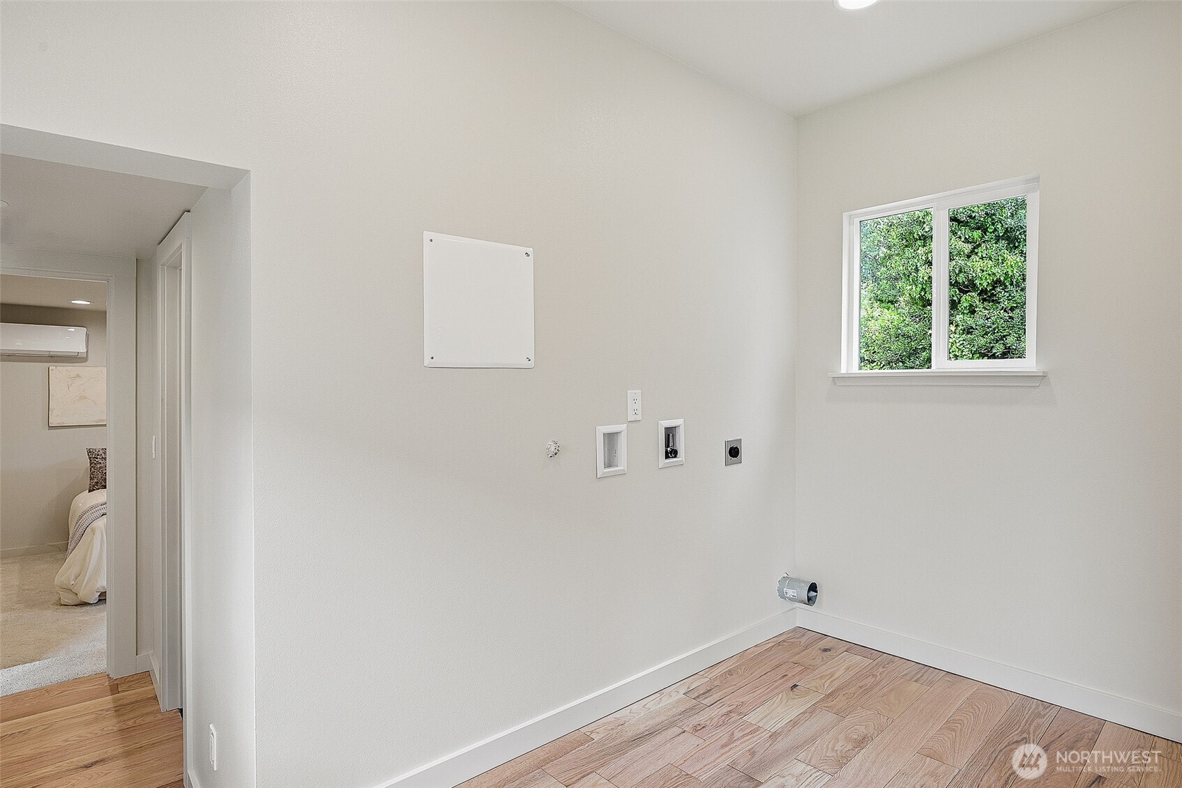 3122 Oas Drive Property Photo 19