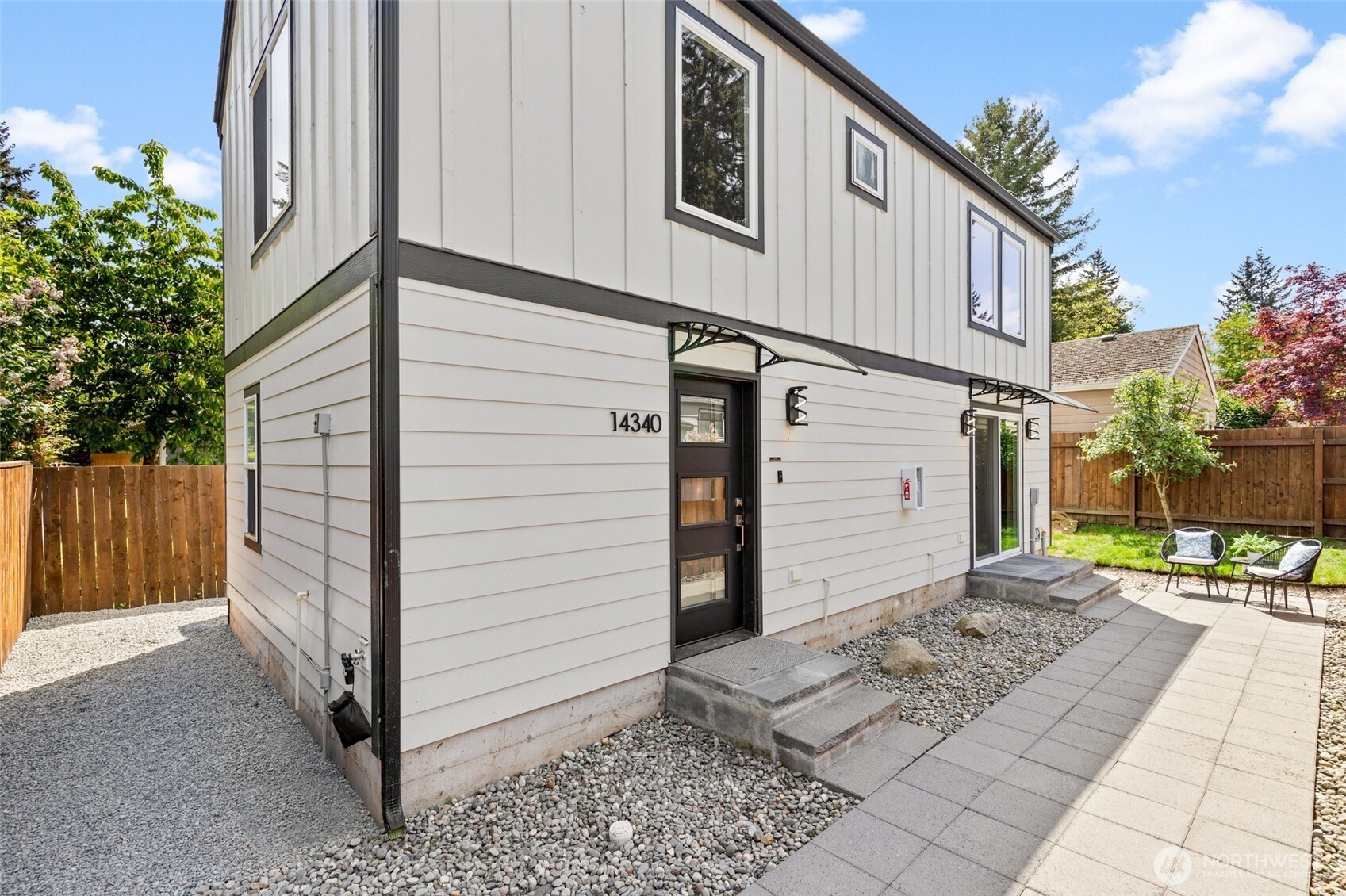 14338 Ashworth Avenue B Property Photo 26