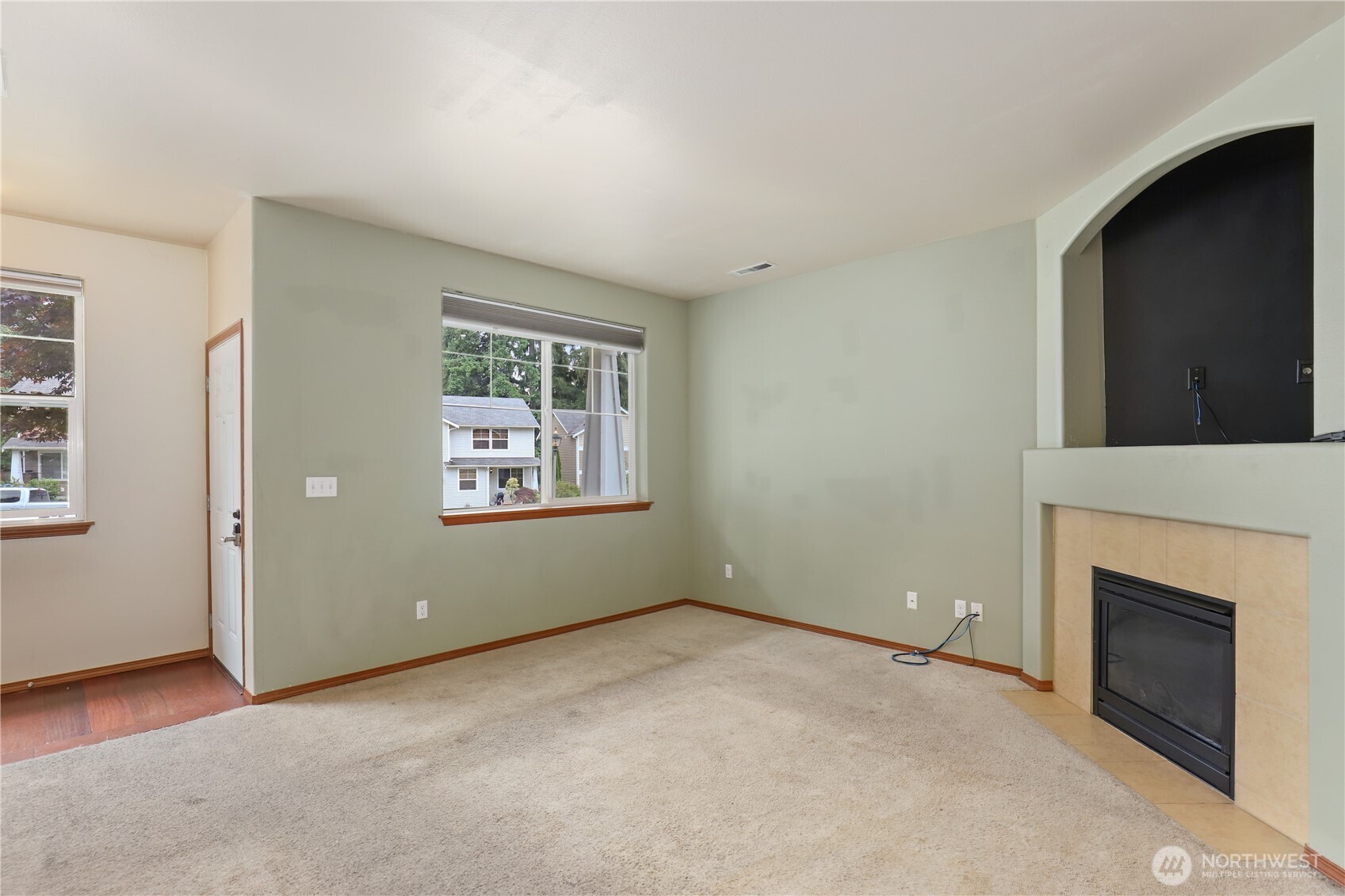1721 203rd Street Ct Property Photo 3