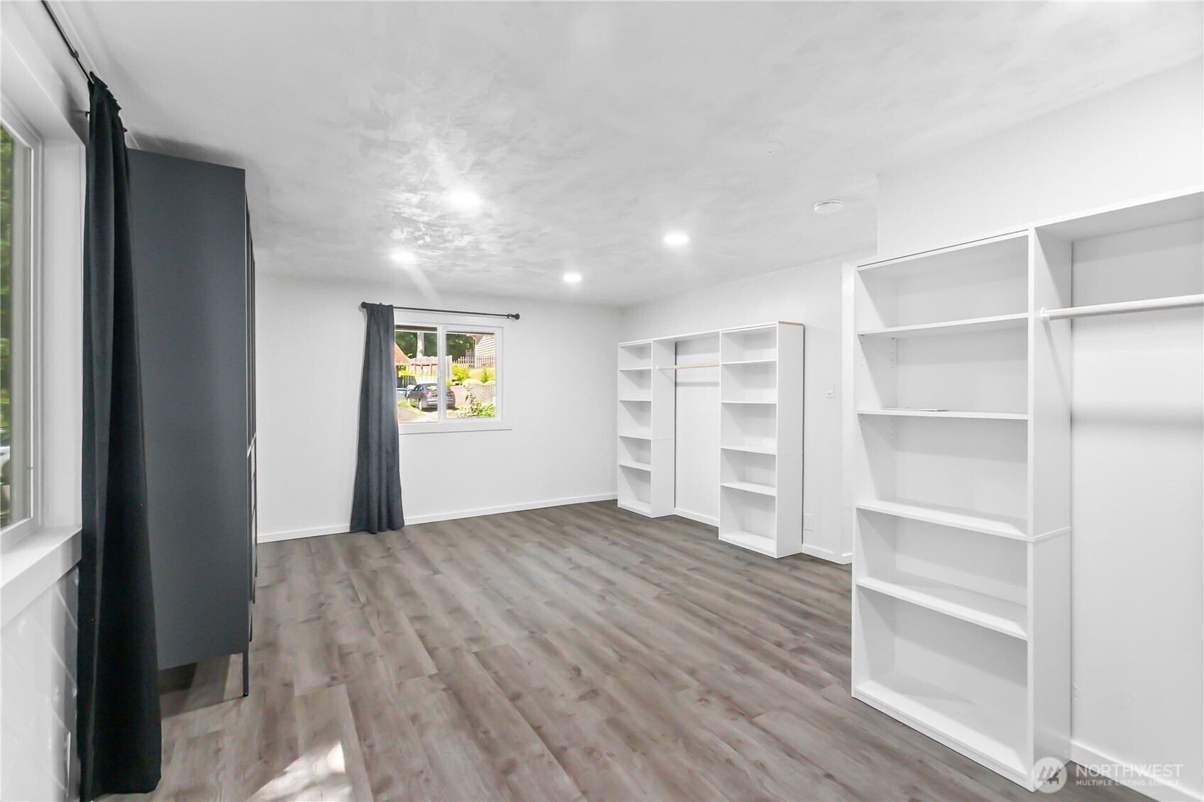 7008 Parkdale Drive Property Photo 15