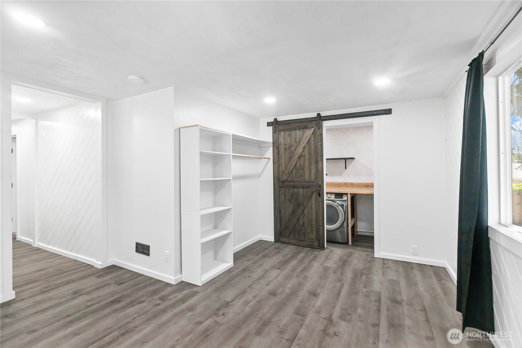 7008 Parkdale Drive Property Photo 16