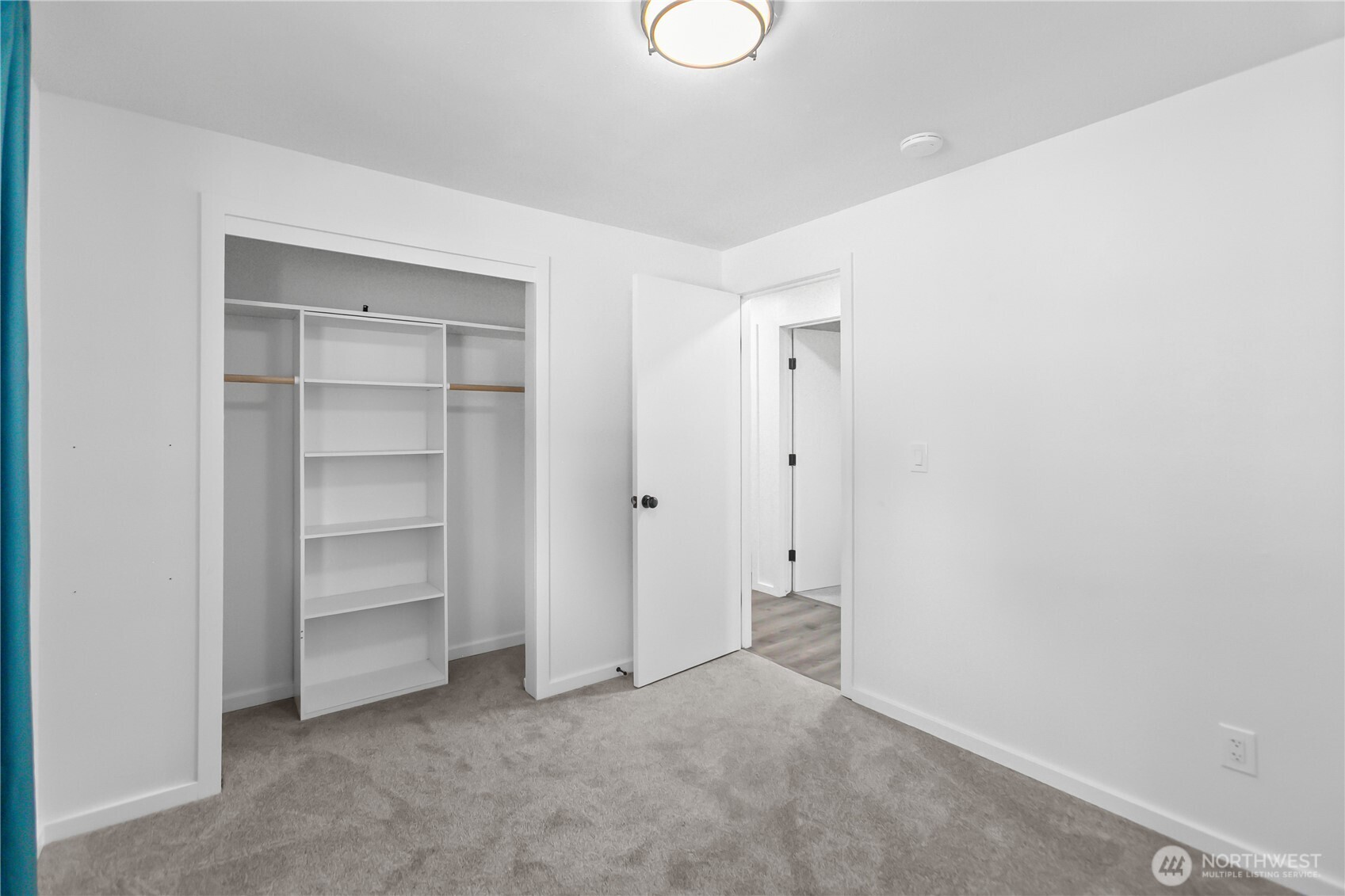 7008 Parkdale Drive Property Photo 19