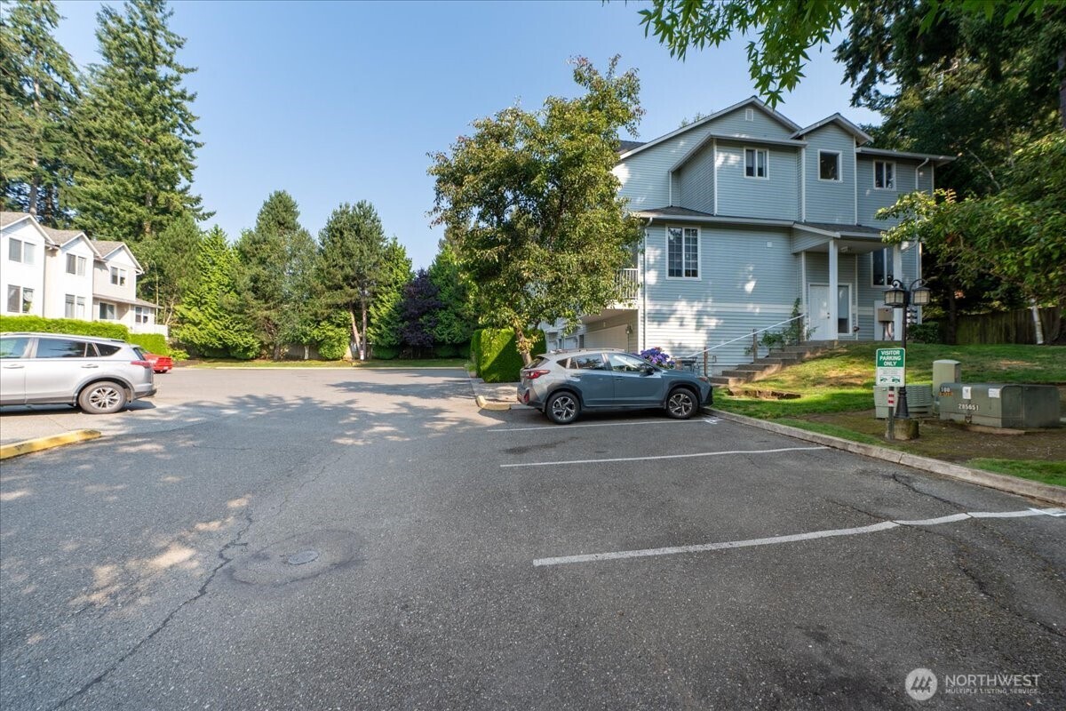 10410 Holly Drive E Property Photo 35