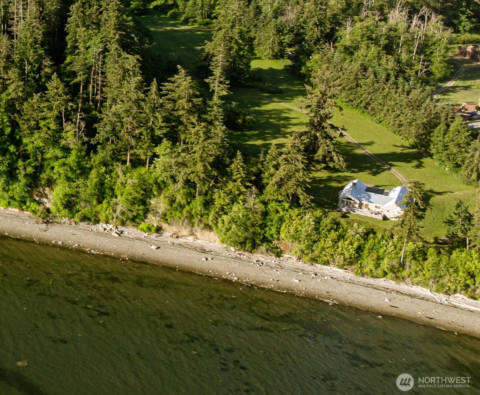 5837 Ambleside Loop Property Photo 8