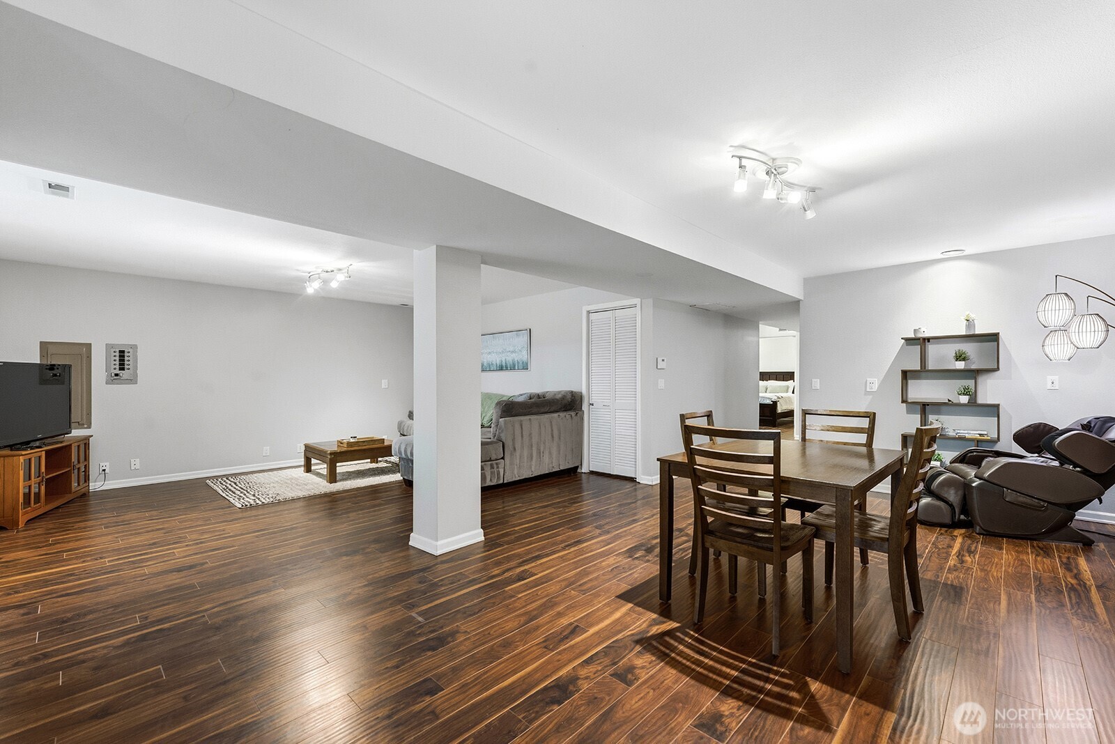 3820 E Ames Lake Drive Property Photo 19