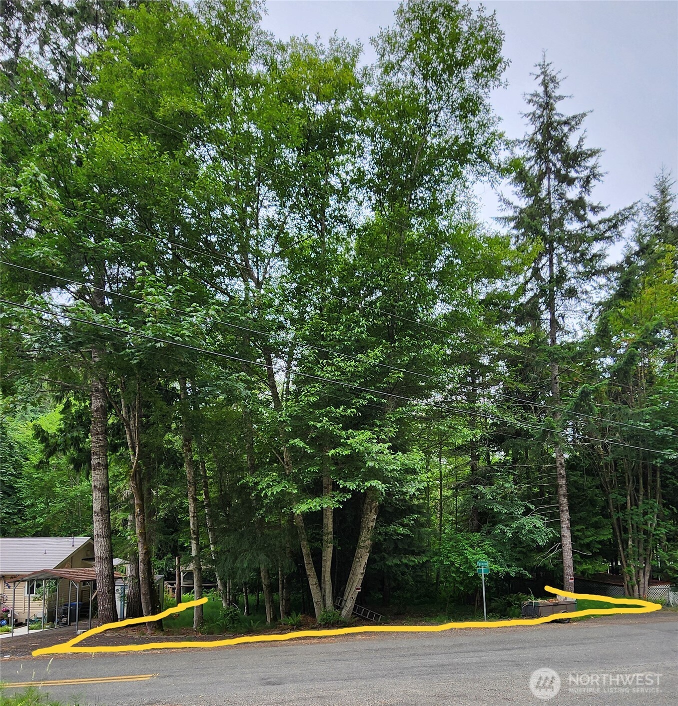100 E Creekside Dr Property Photo 1