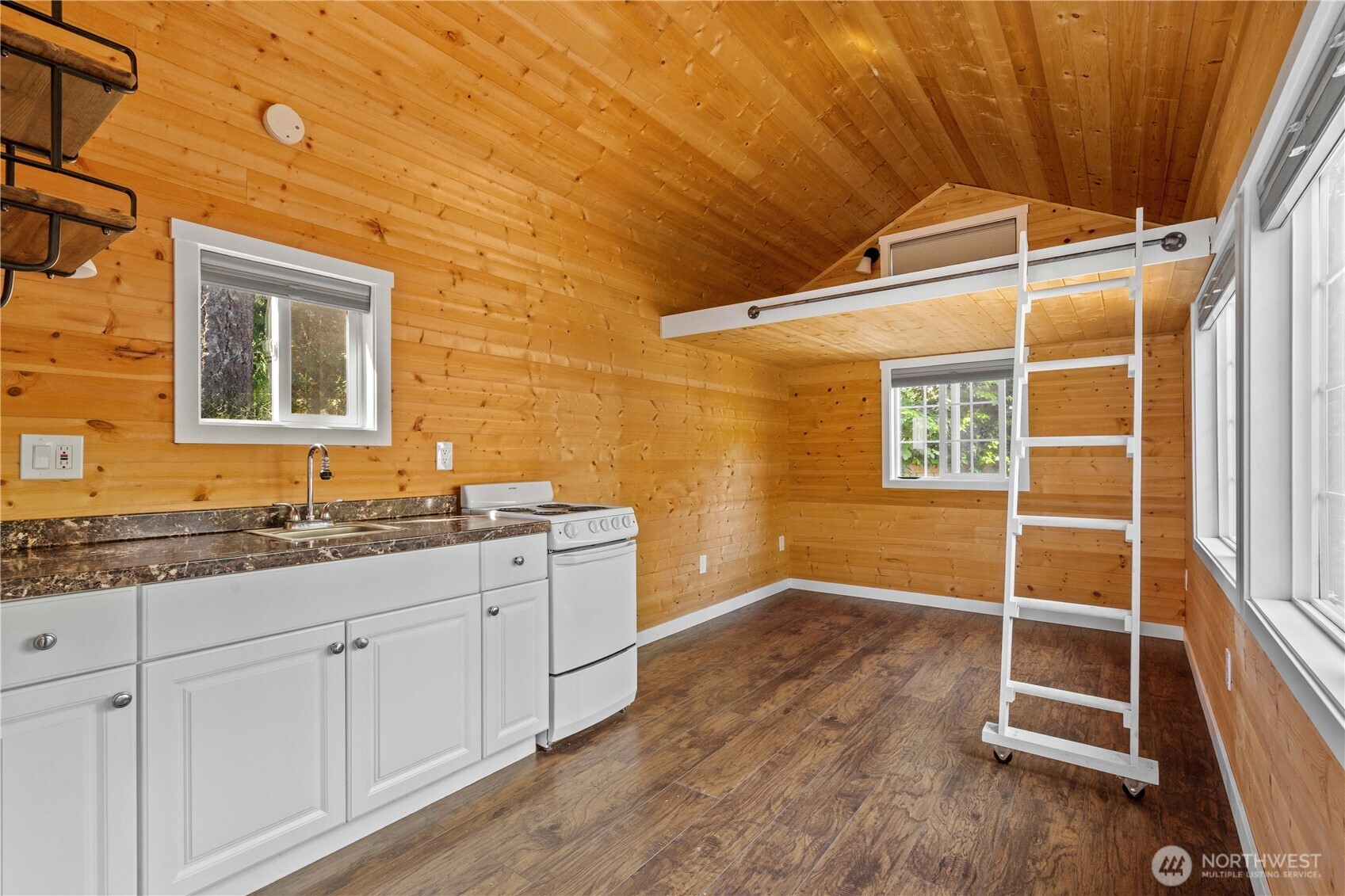 12222 Gravelly Lake Drive Property Photo 36
