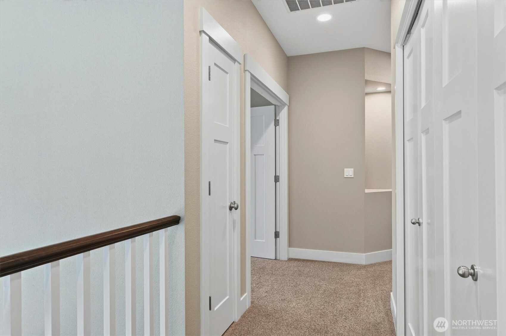 958 Cascade Drive Property Photo 12