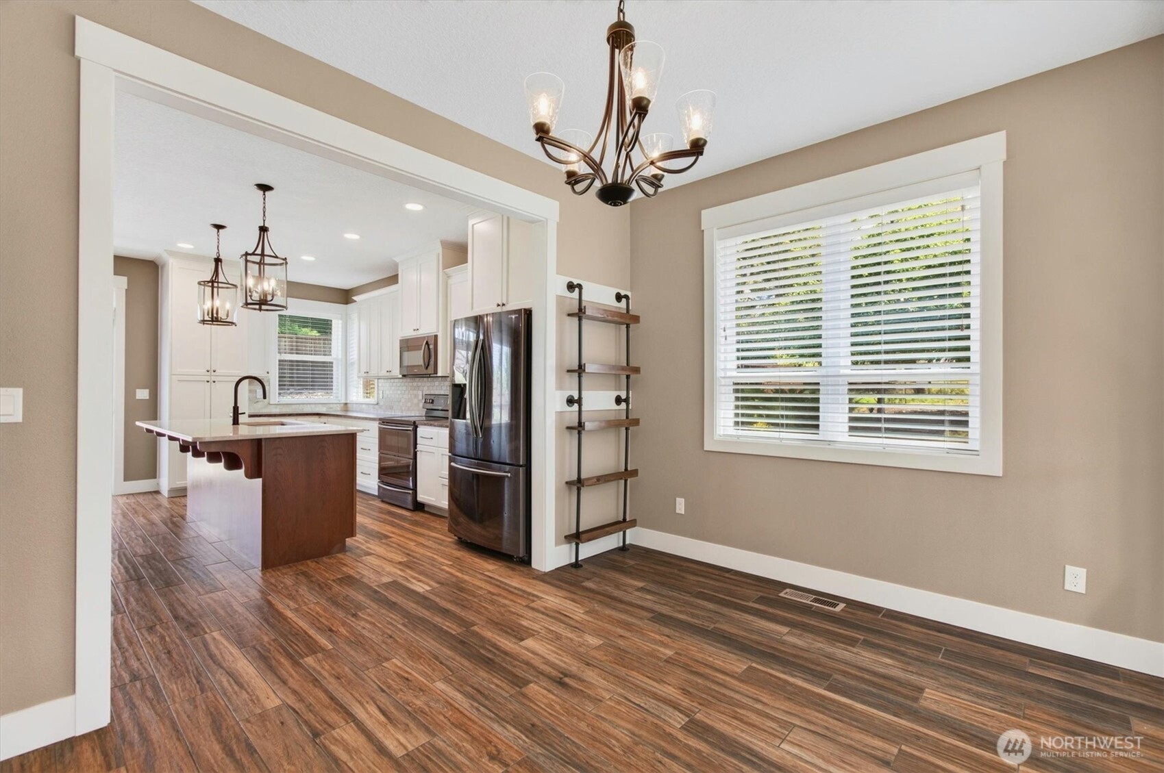 958 Cascade Drive Property Photo 14