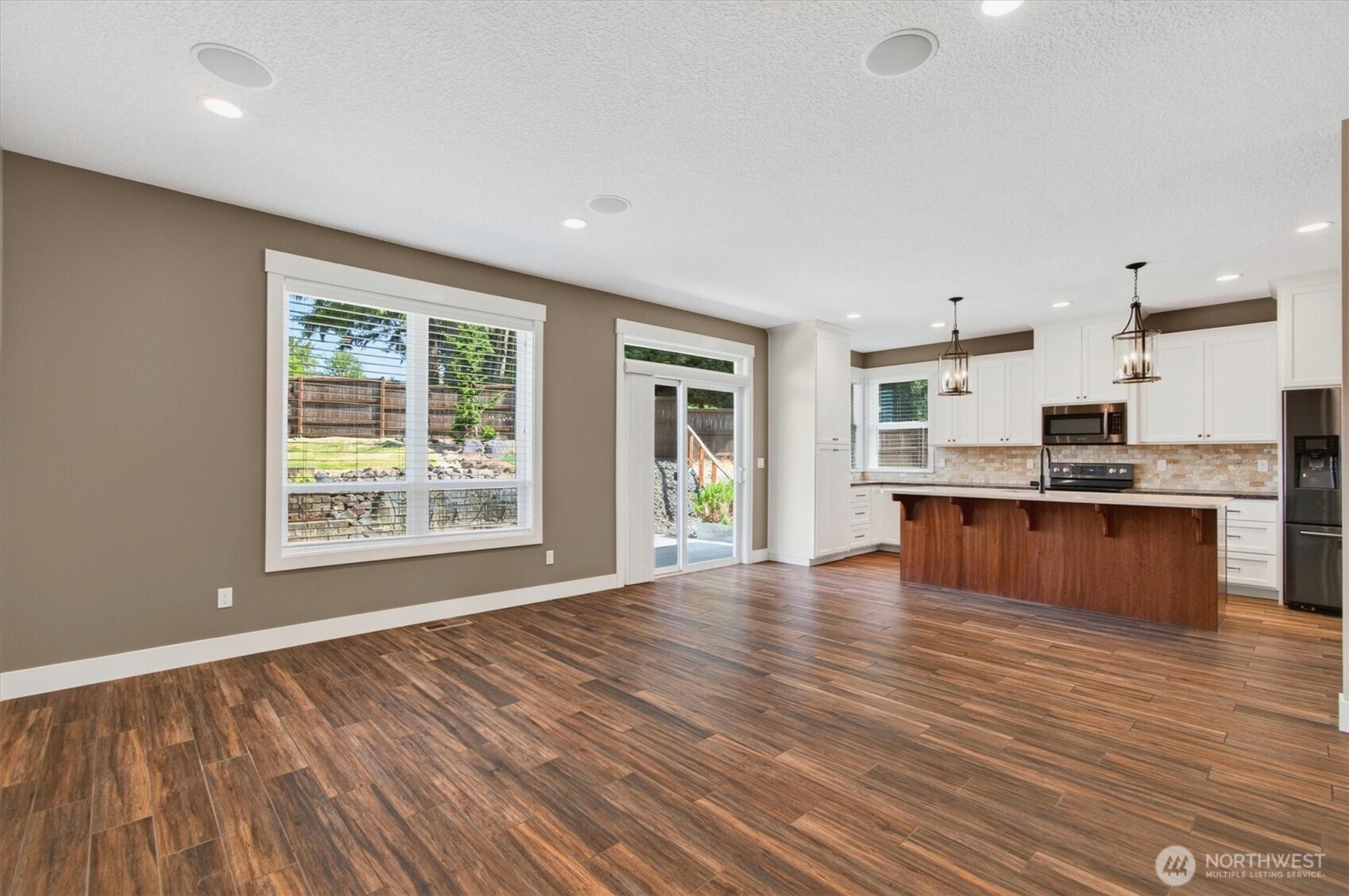 958 Cascade Drive Property Photo 23