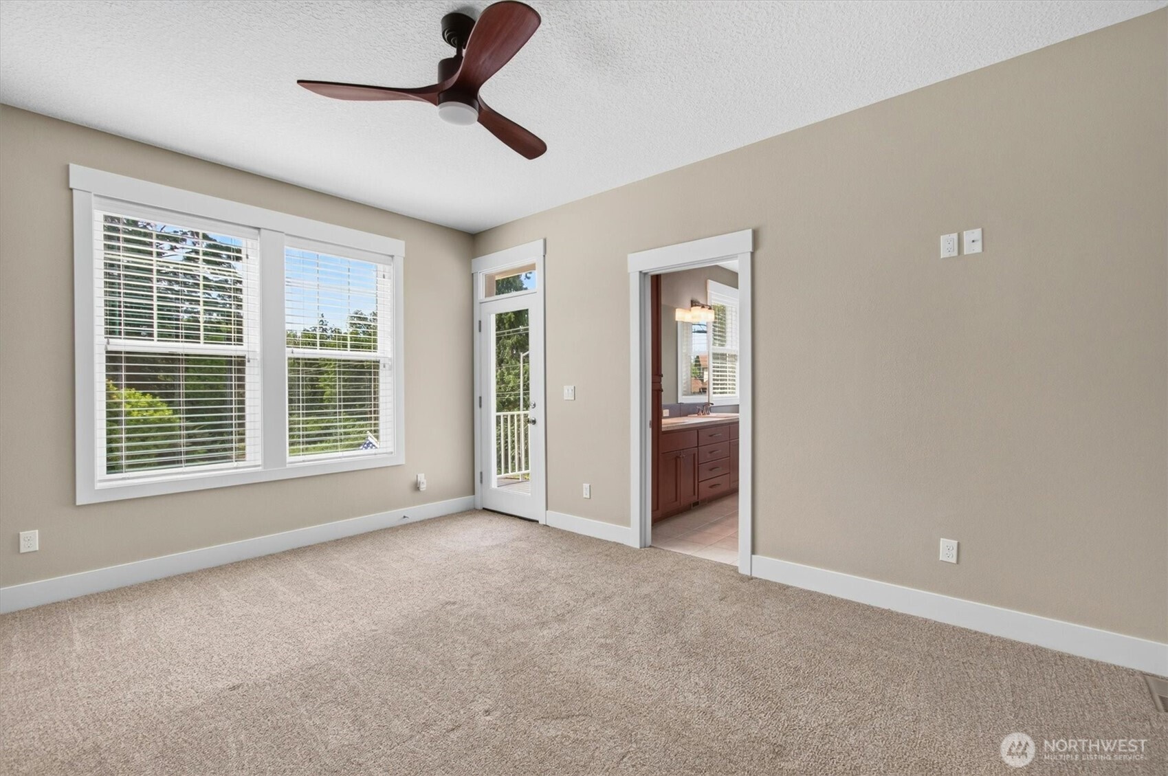 958 Cascade Drive Property Photo 24