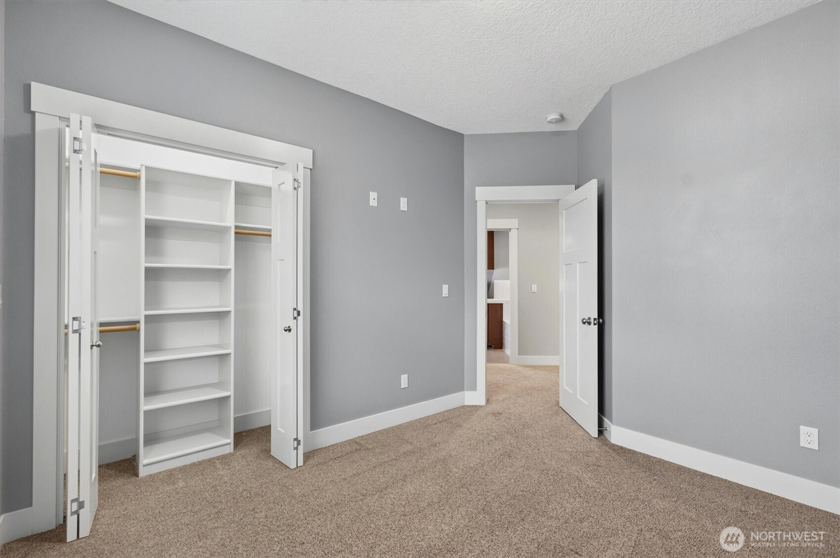 958 Cascade Drive Property Photo 31