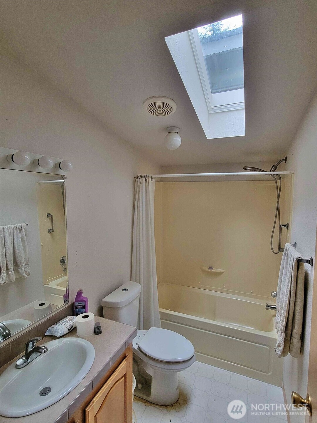 112 Topaz Court Property Photo 11