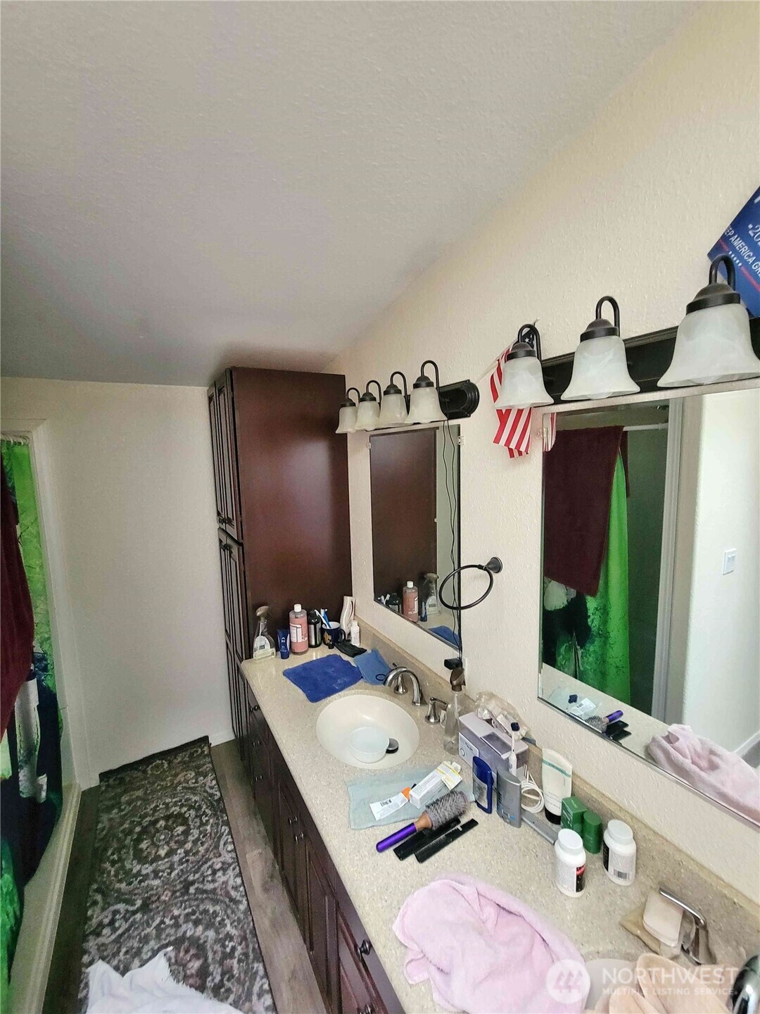 112 Topaz Court Property Photo 12