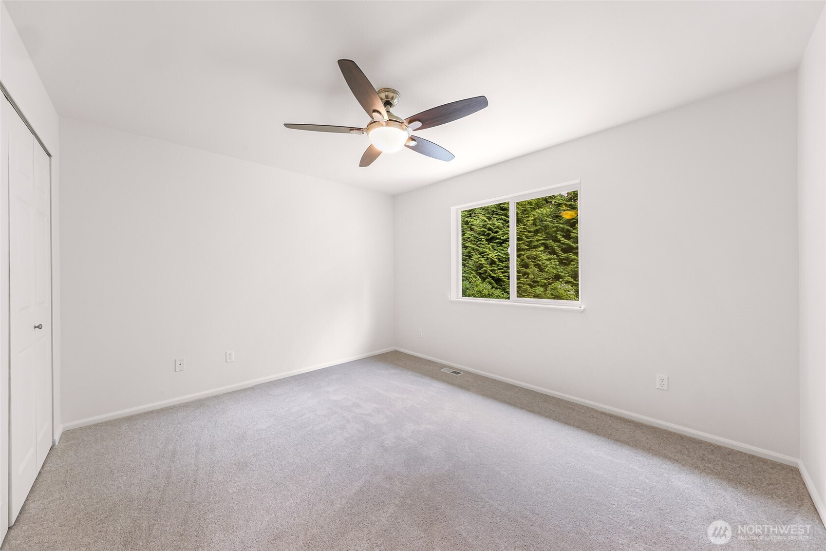 8204 135th Place Property Photo 28