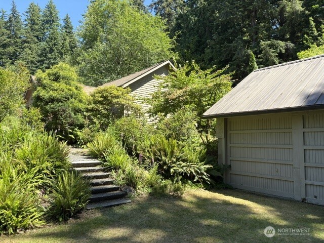 478 South Shore Road Property Photo 5