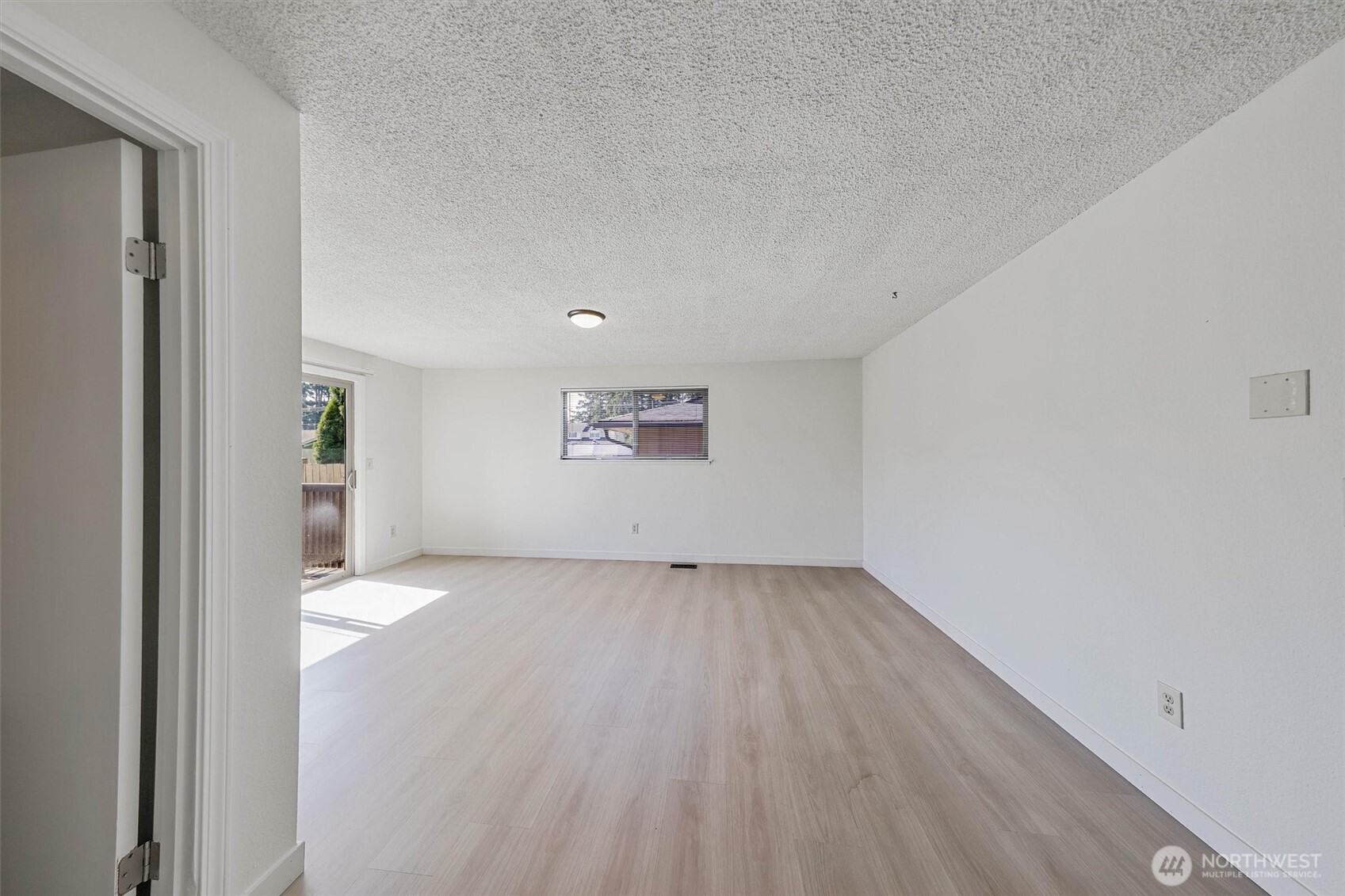 17109 20th Avenue Property Photo 14