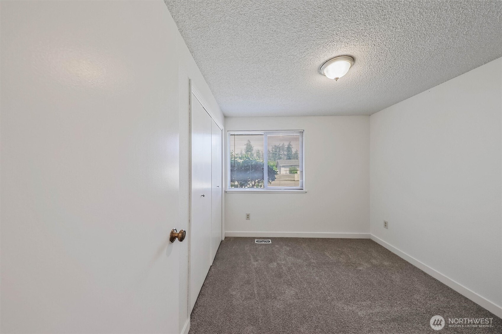 17109 20th Avenue Property Photo 30