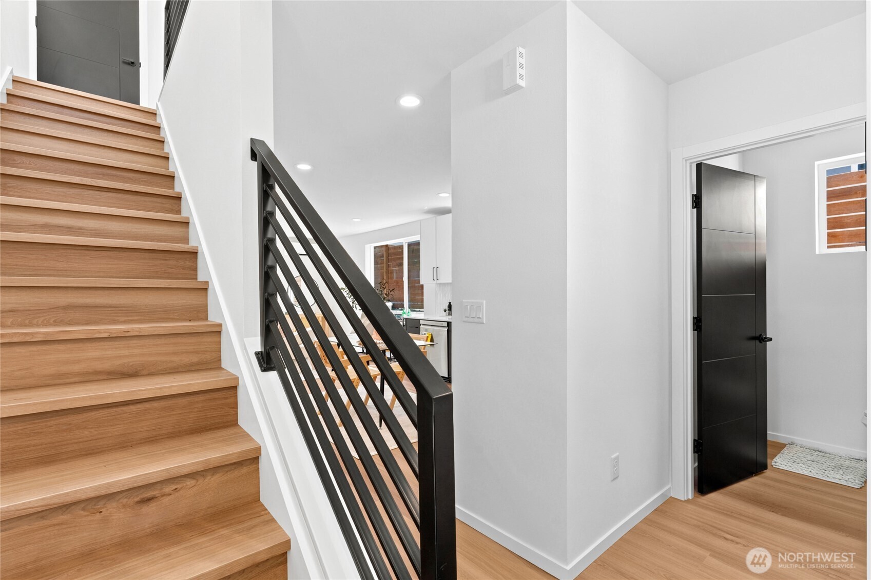 10704 Linden Avenue Property Photo 3