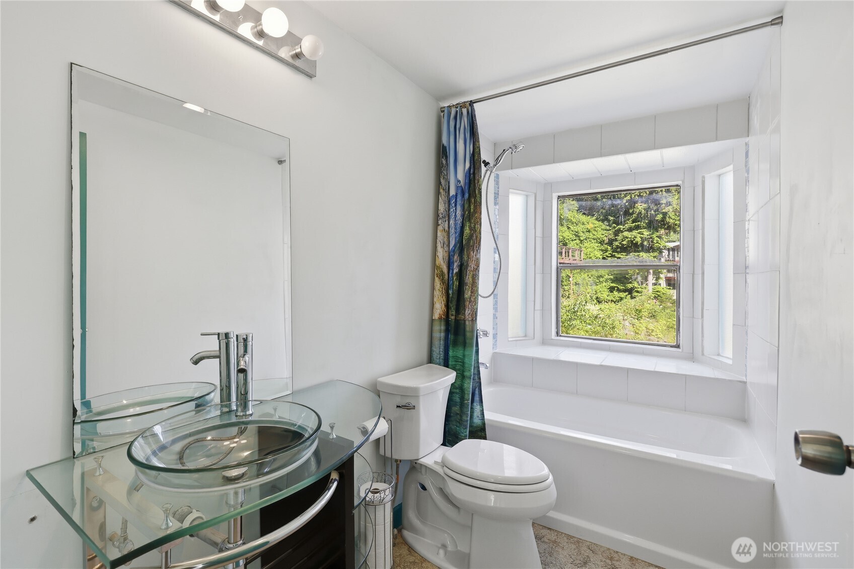 209 Old Oak Bay Road Property Photo 34
