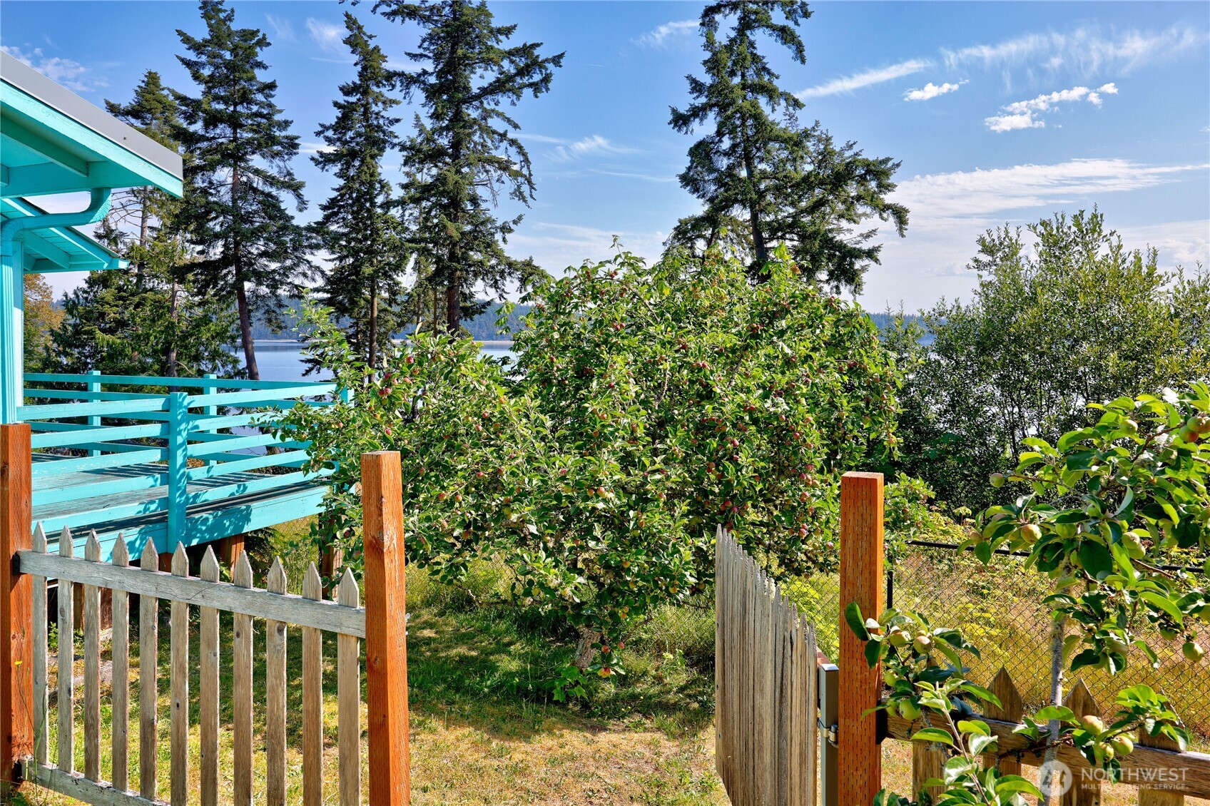 209 Old Oak Bay Road Property Photo 37