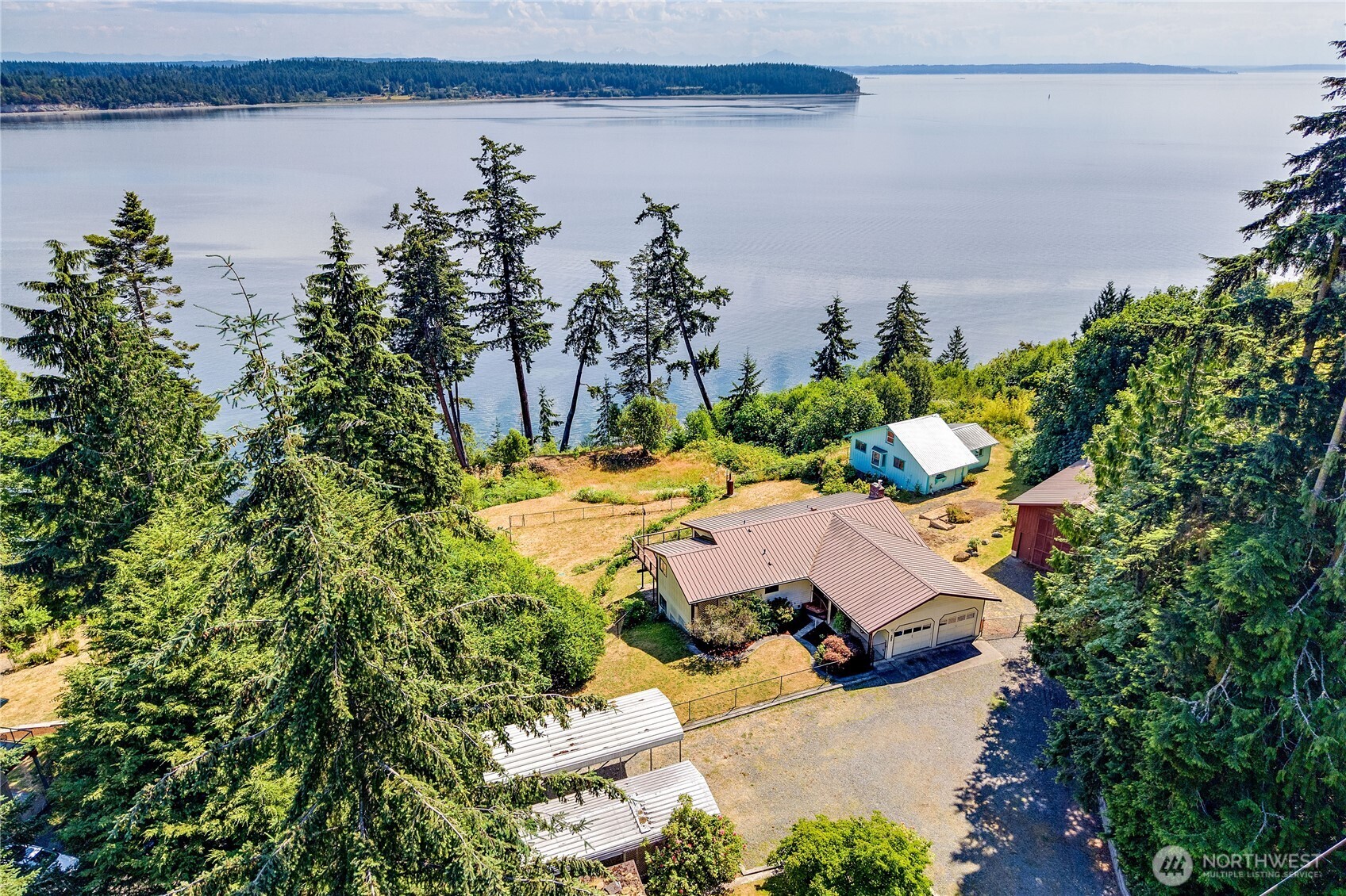 209 Old Oak Bay Road Property Photo 39