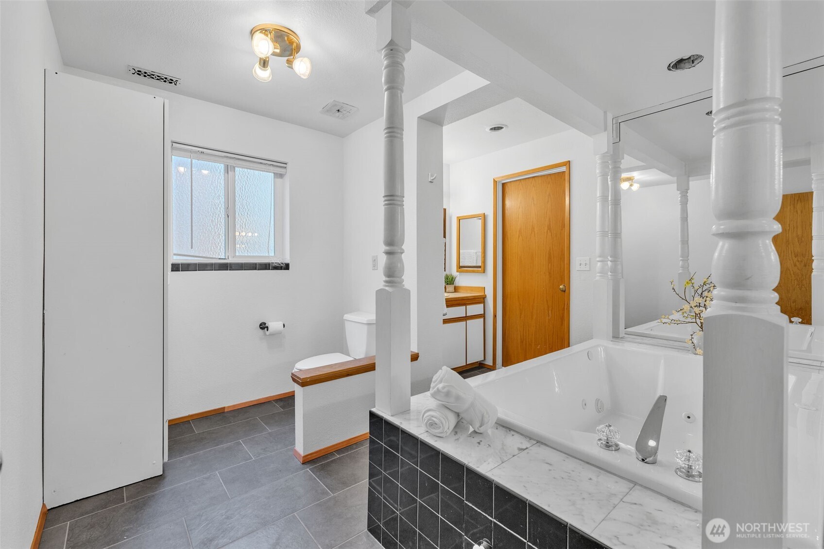 1133 E Hemlock Street Property Photo 22