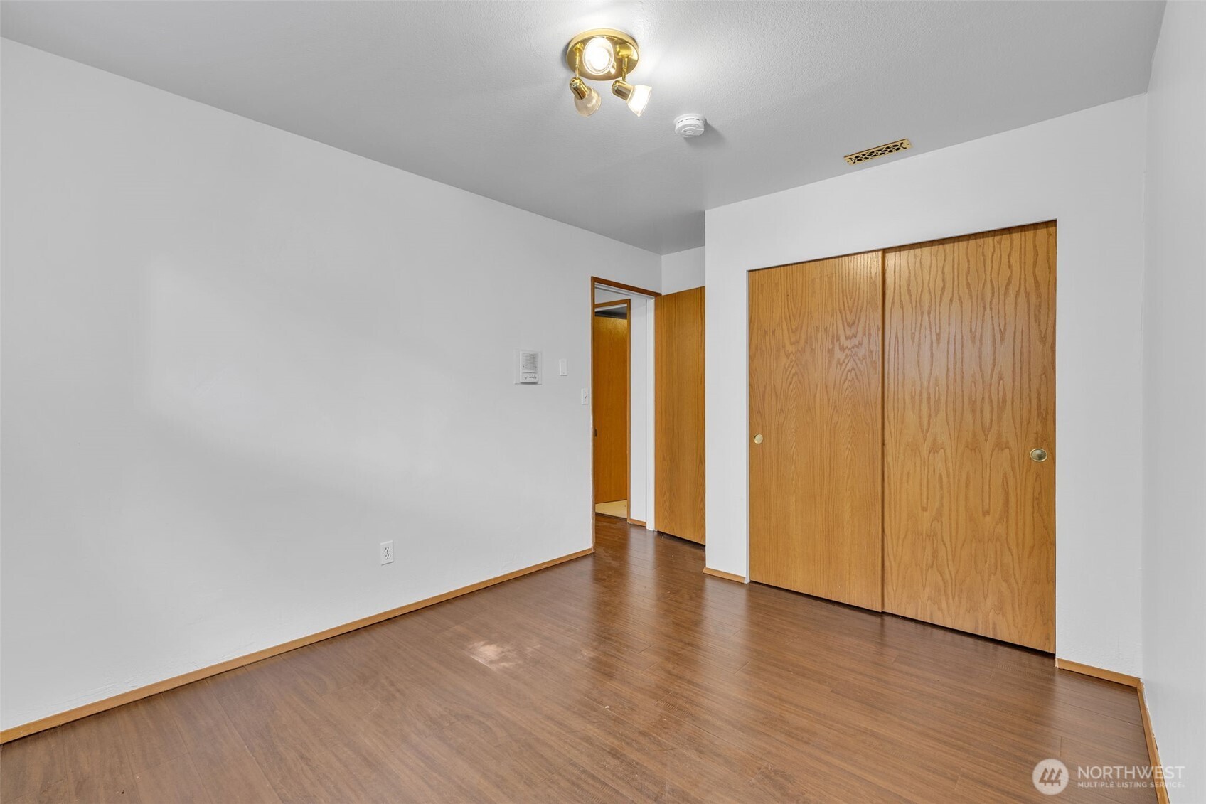 1133 E Hemlock Street Property Photo 30