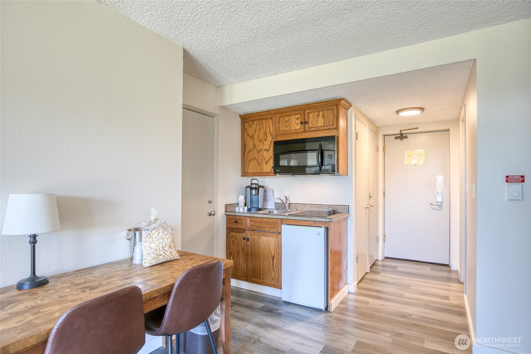 710 S Hancock 105-07 Property Photo 15