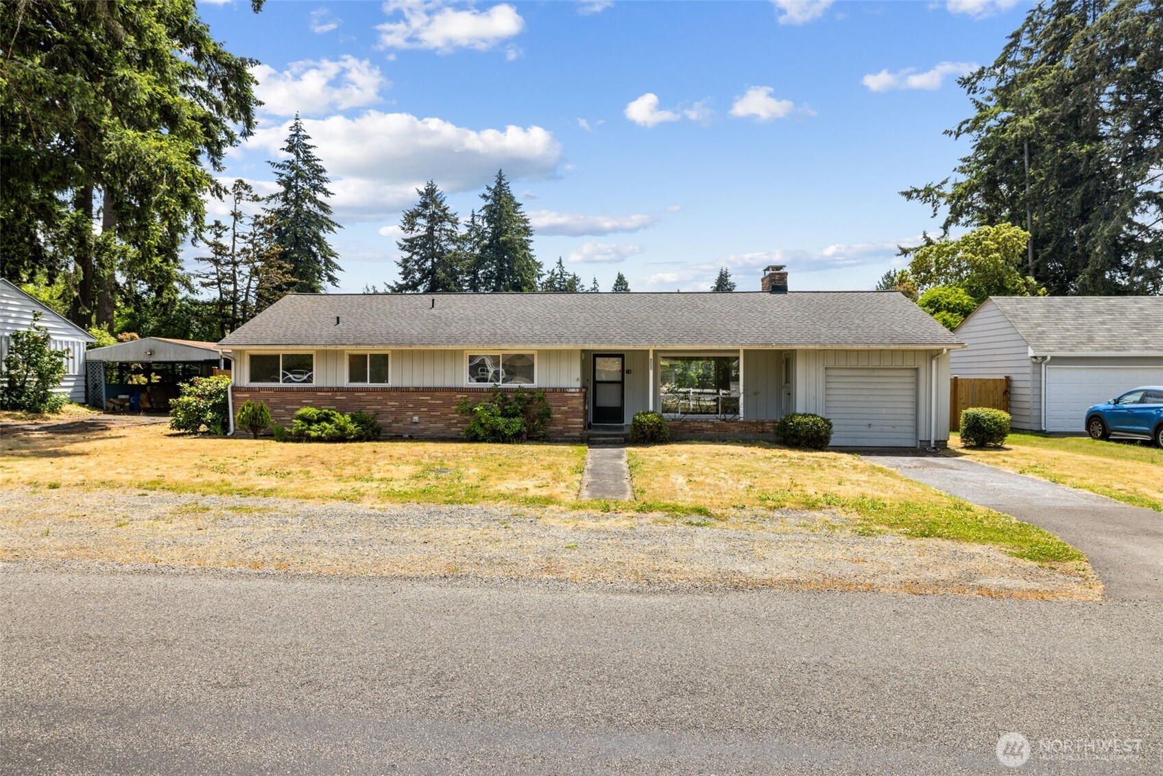 808 117th Street Property Photo 1