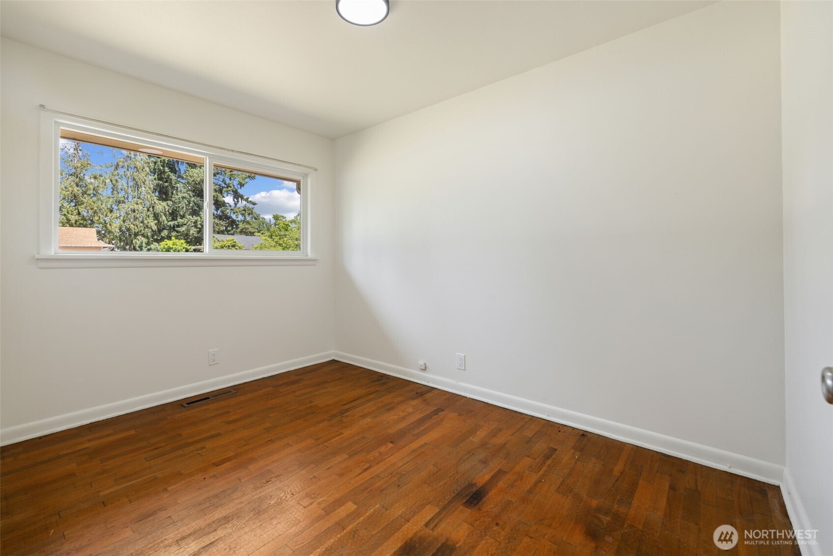 808 117th Street Property Photo 24