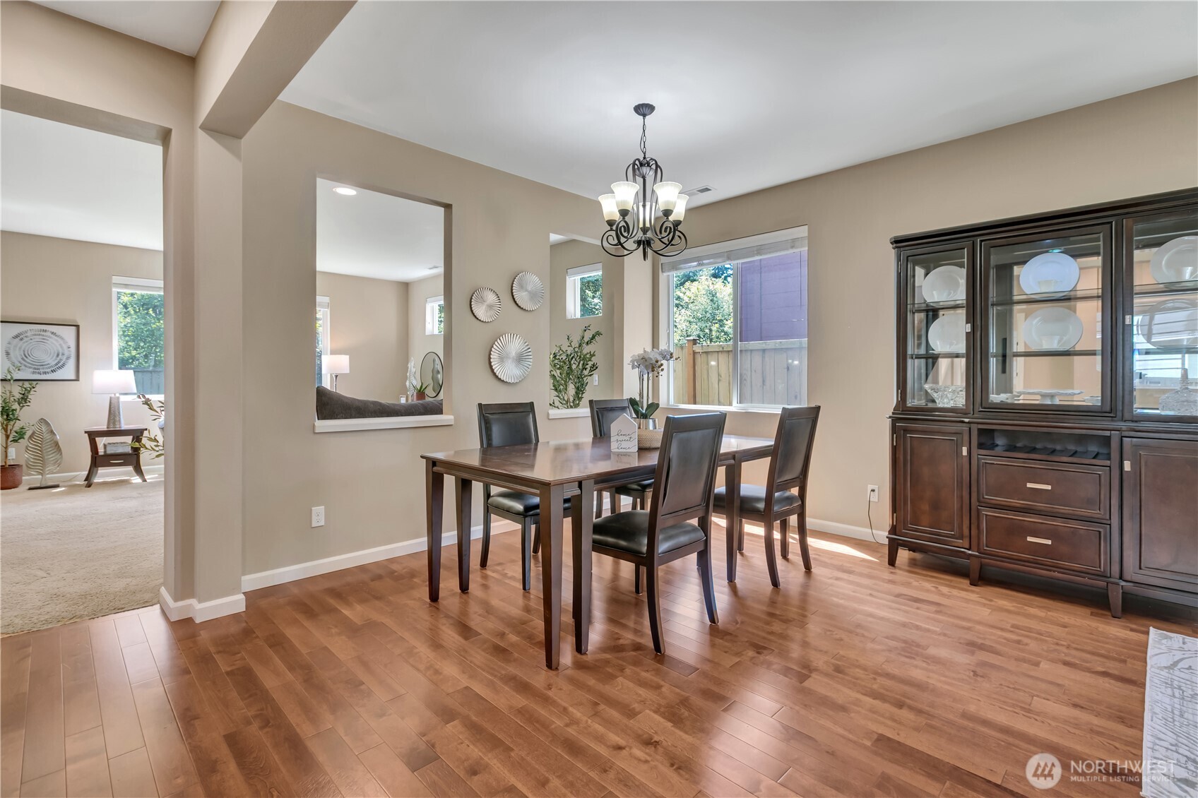2404 57th Street Property Photo 9