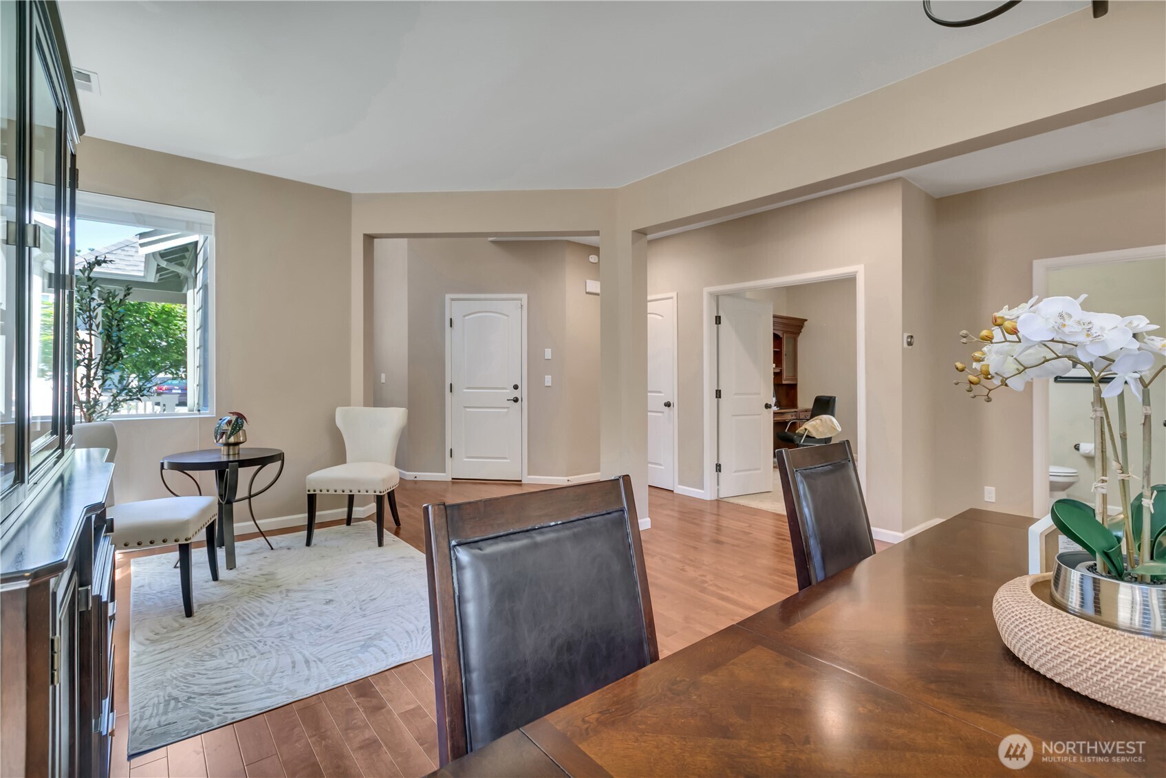2404 57th Street Property Photo 11