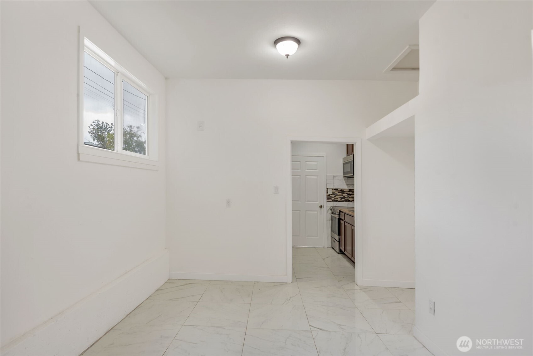 6325 S Eddy Court Property Photo 25