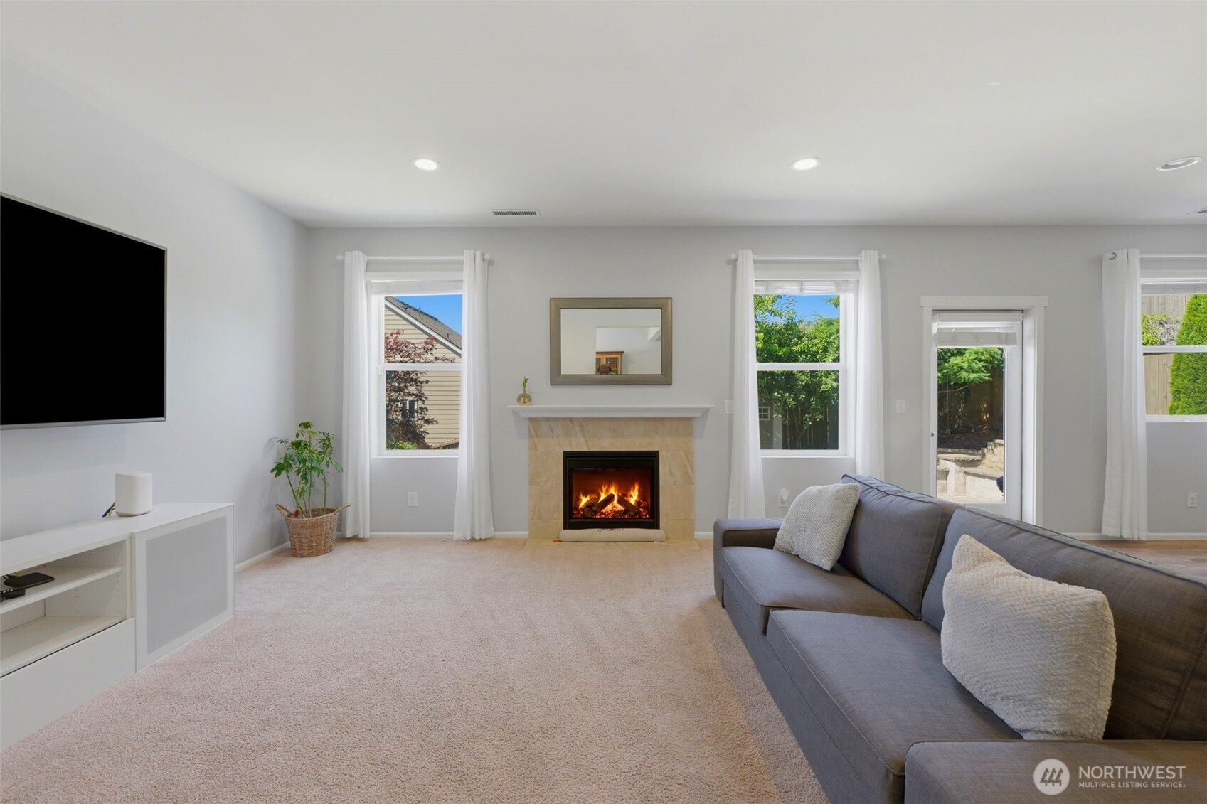 6626 Svea Court Property Photo 6