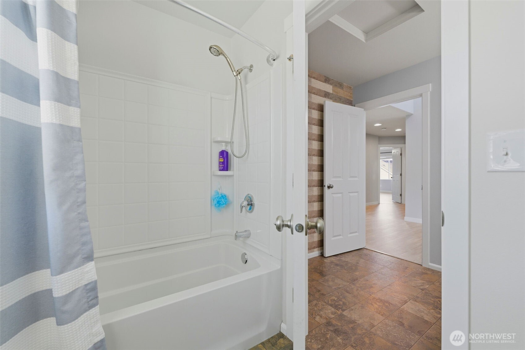 6626 Svea Court Property Photo 12