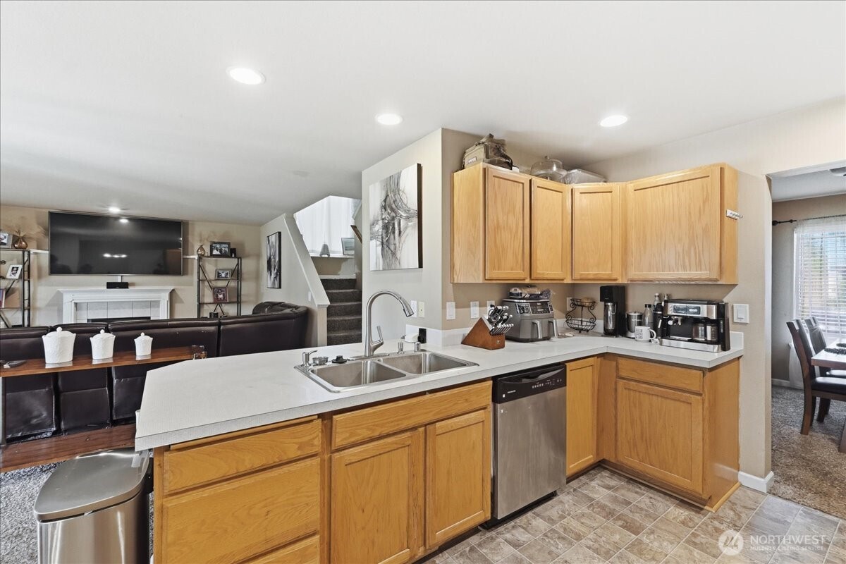 8218 203rd Street Ct Property Photo 6