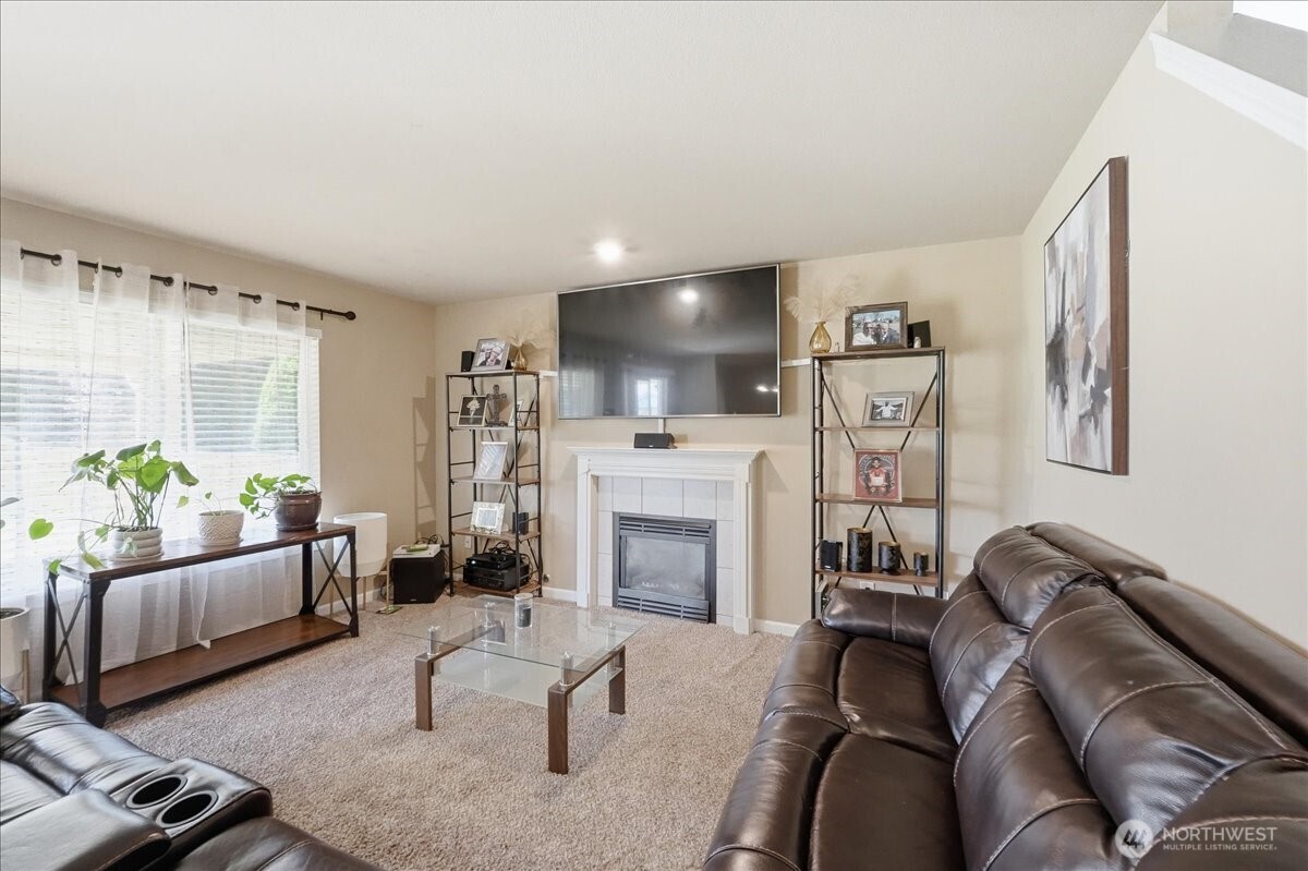 8218 203rd Street Ct Property Photo 7