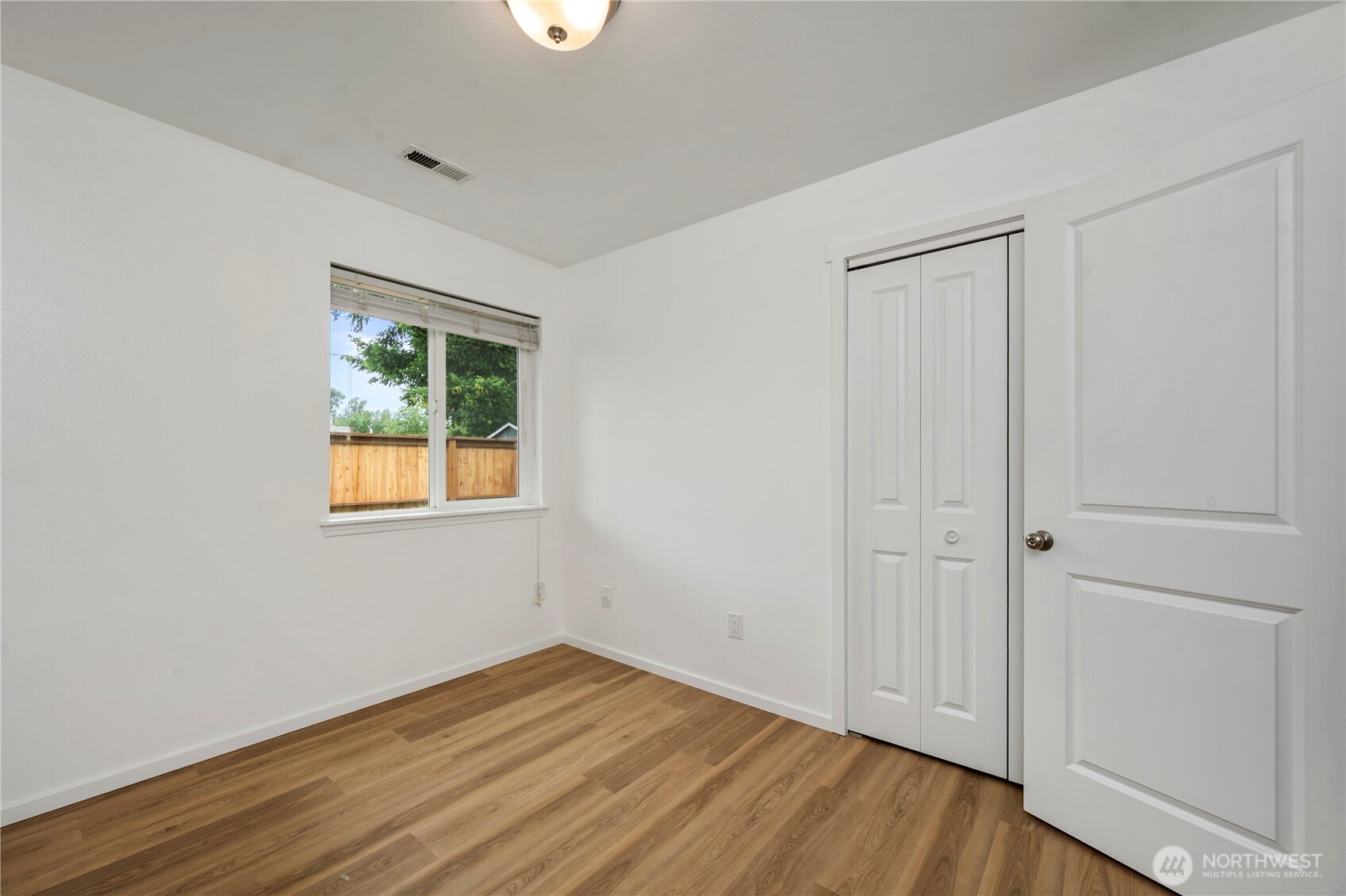 208 Noble Street Property Photo 19