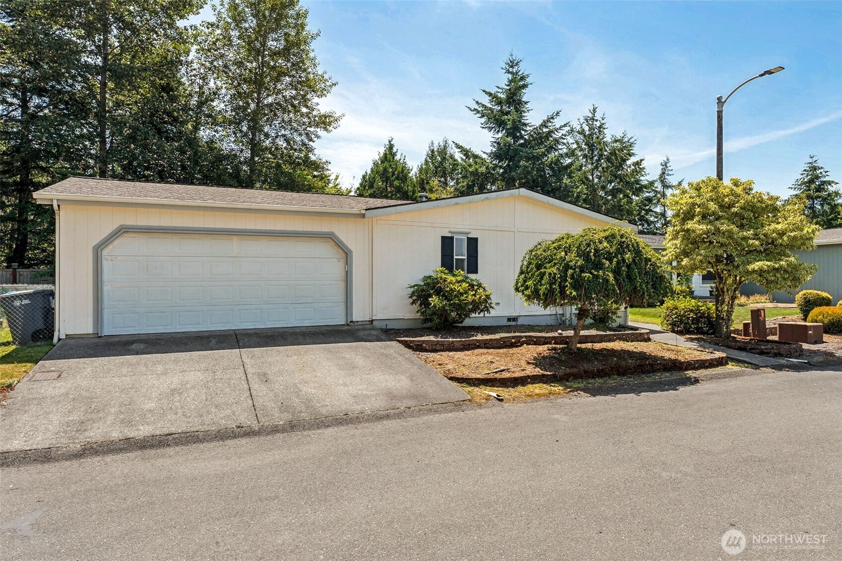 12308 155th Street Ct 21 Property Photo 3