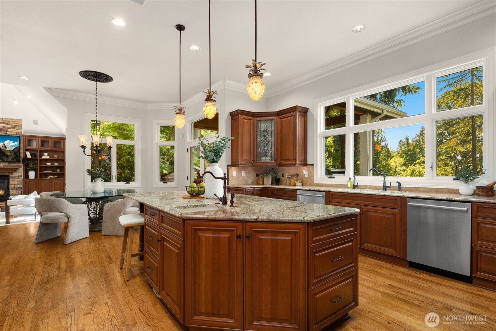 6351 163rd Place Property Photo 11
