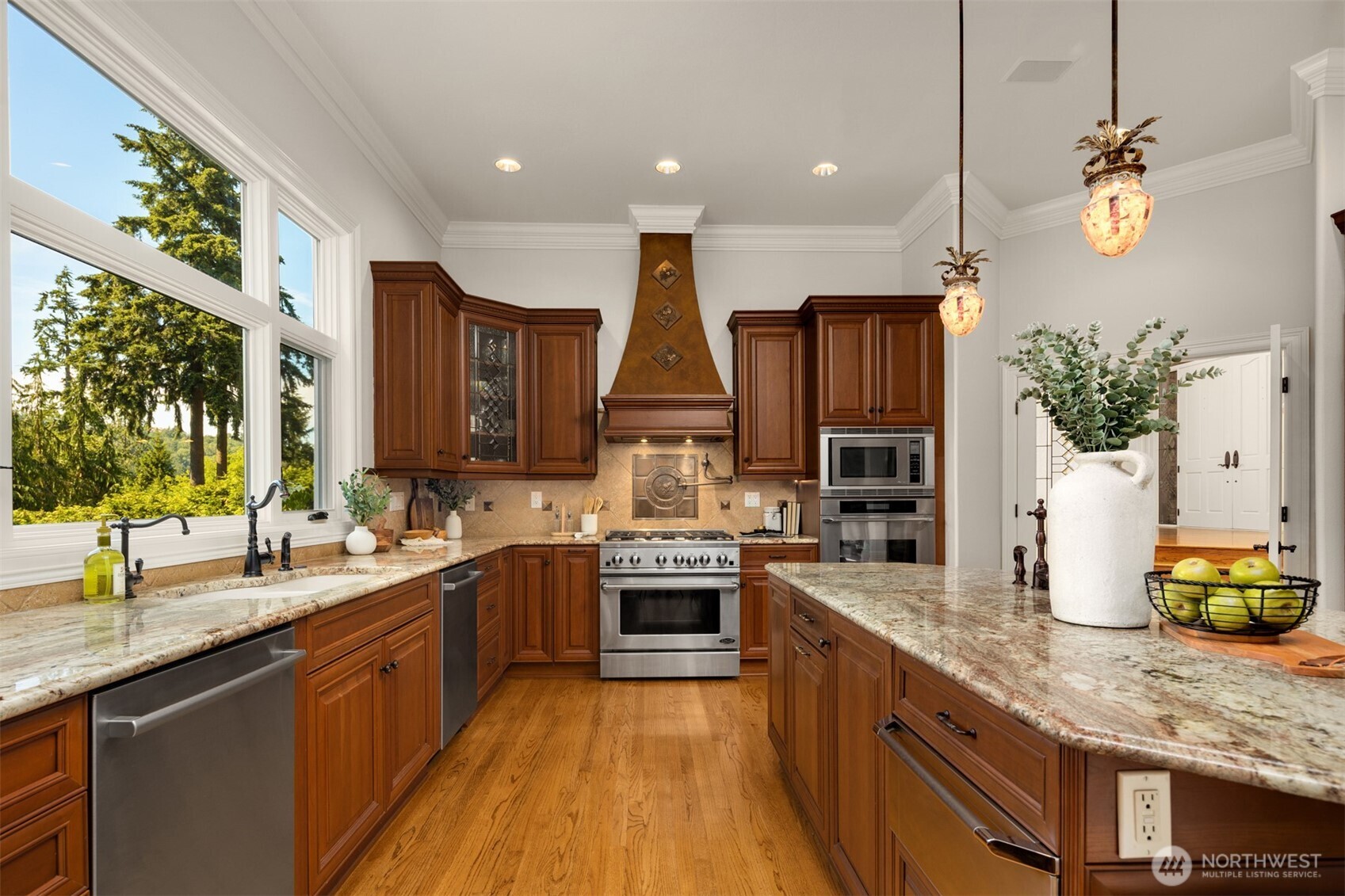 6351 163rd Place Property Photo 13