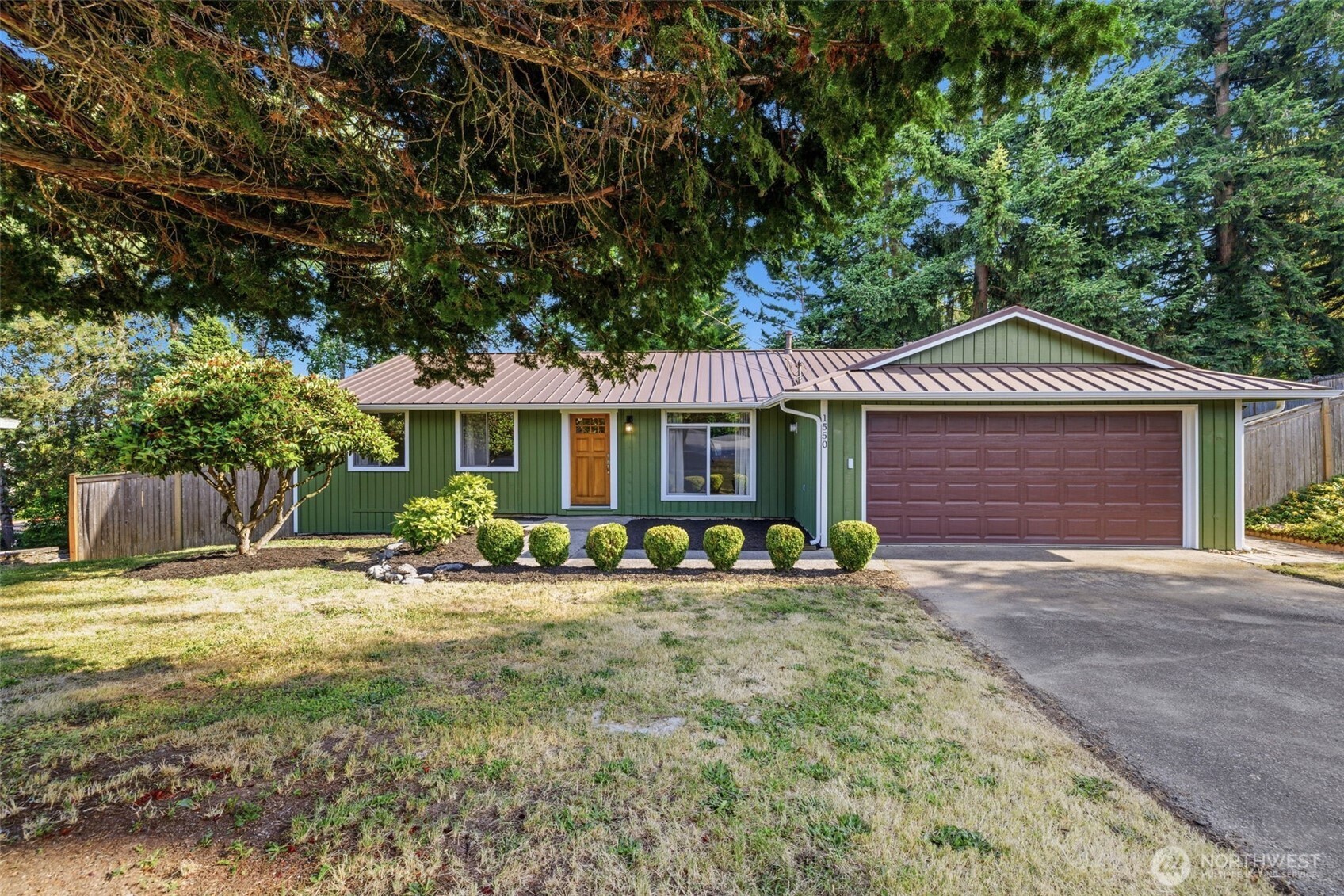 1550 172nd Avenue Property Photo 4
