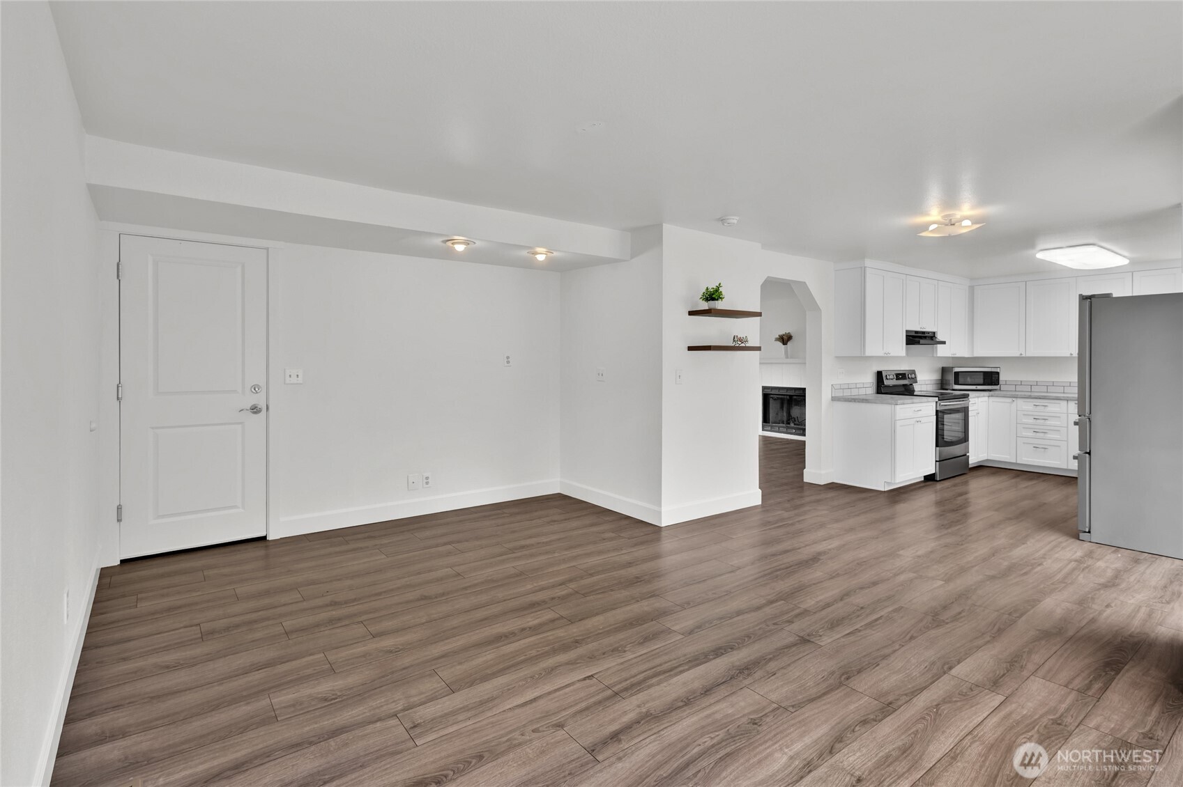 908 Baysinger Place Property Photo 12