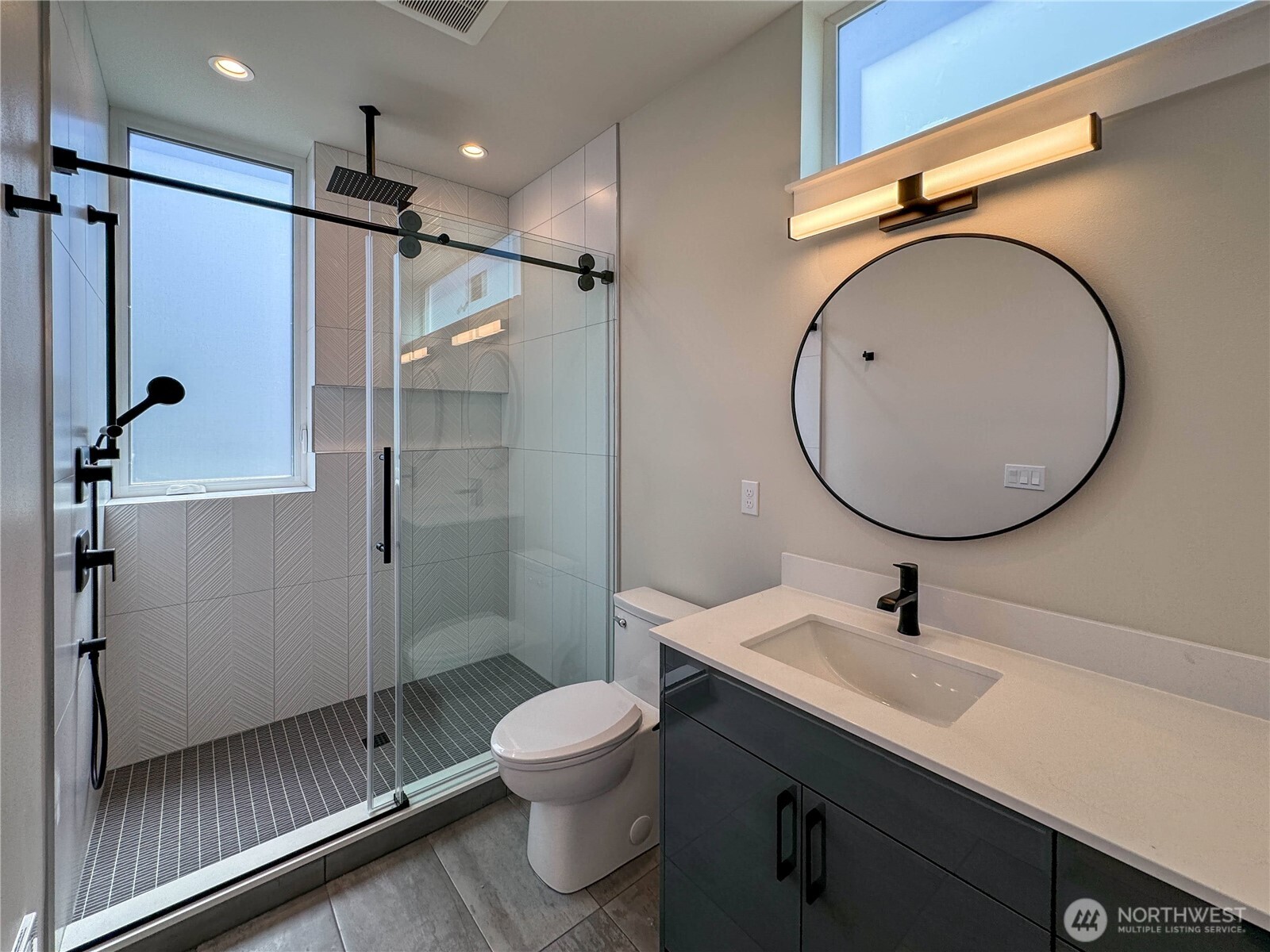 6905 42nd Avenue C Property Photo 9