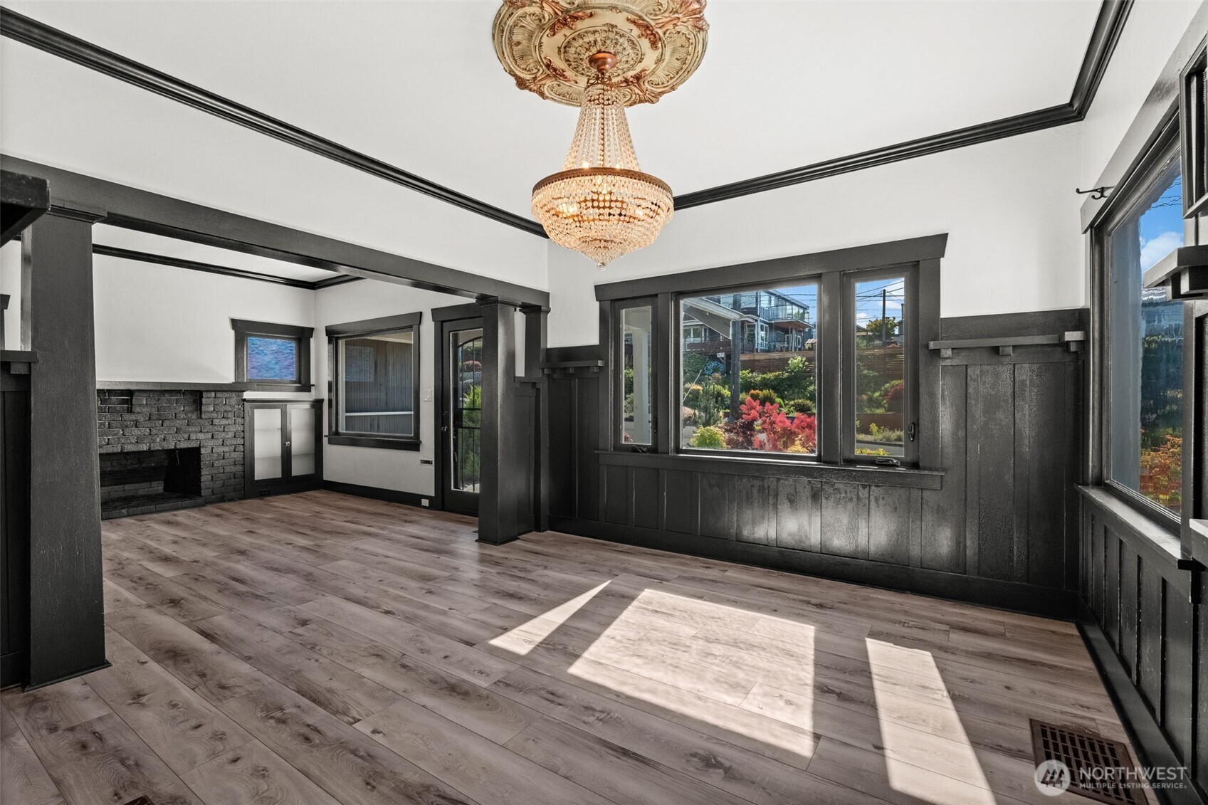 4623 N Gove Street Property Photo 11