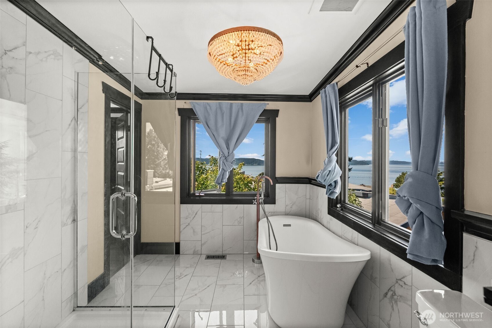 4623 N Gove Street Property Photo 18