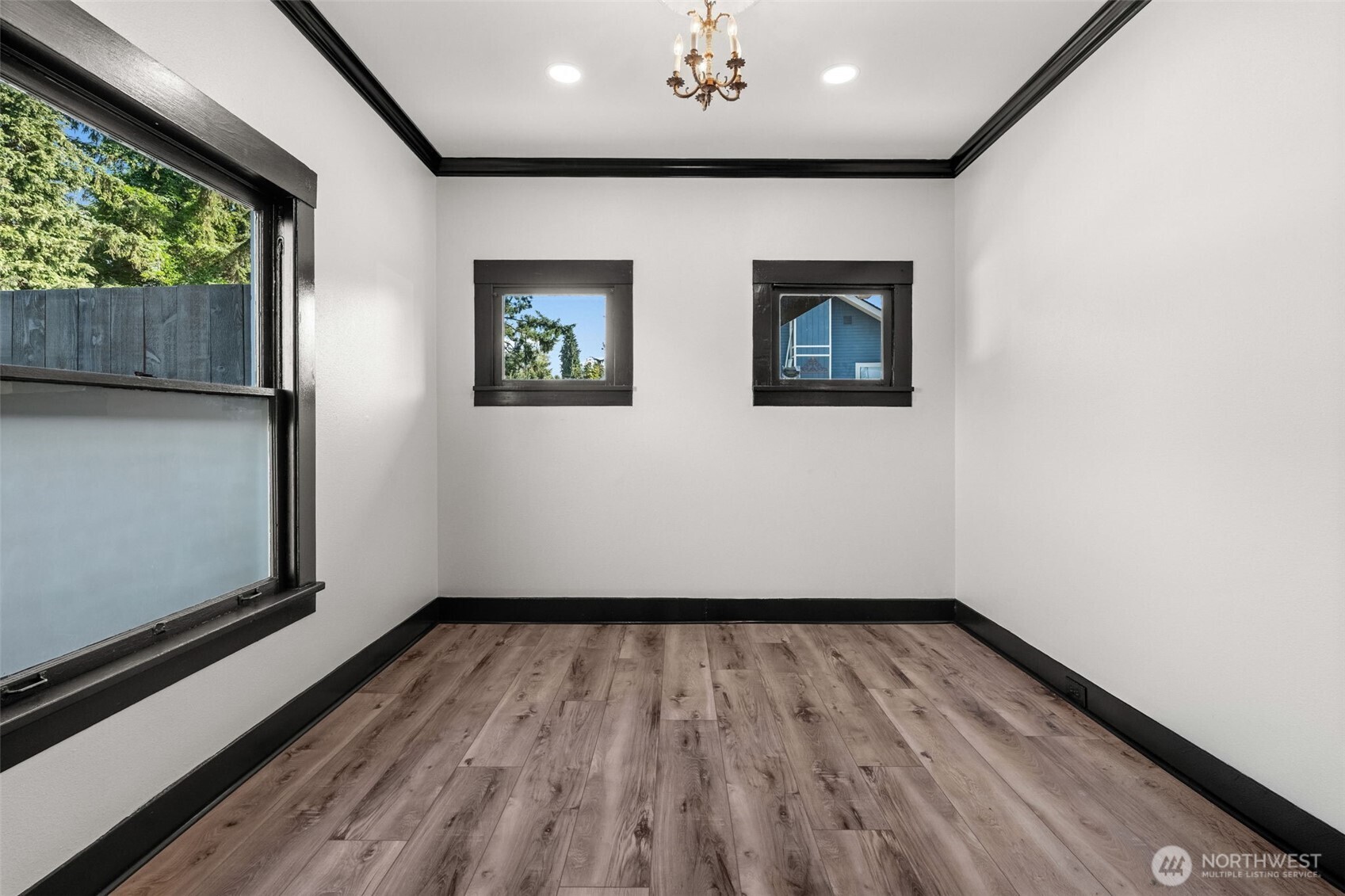 4623 N Gove Street Property Photo 24
