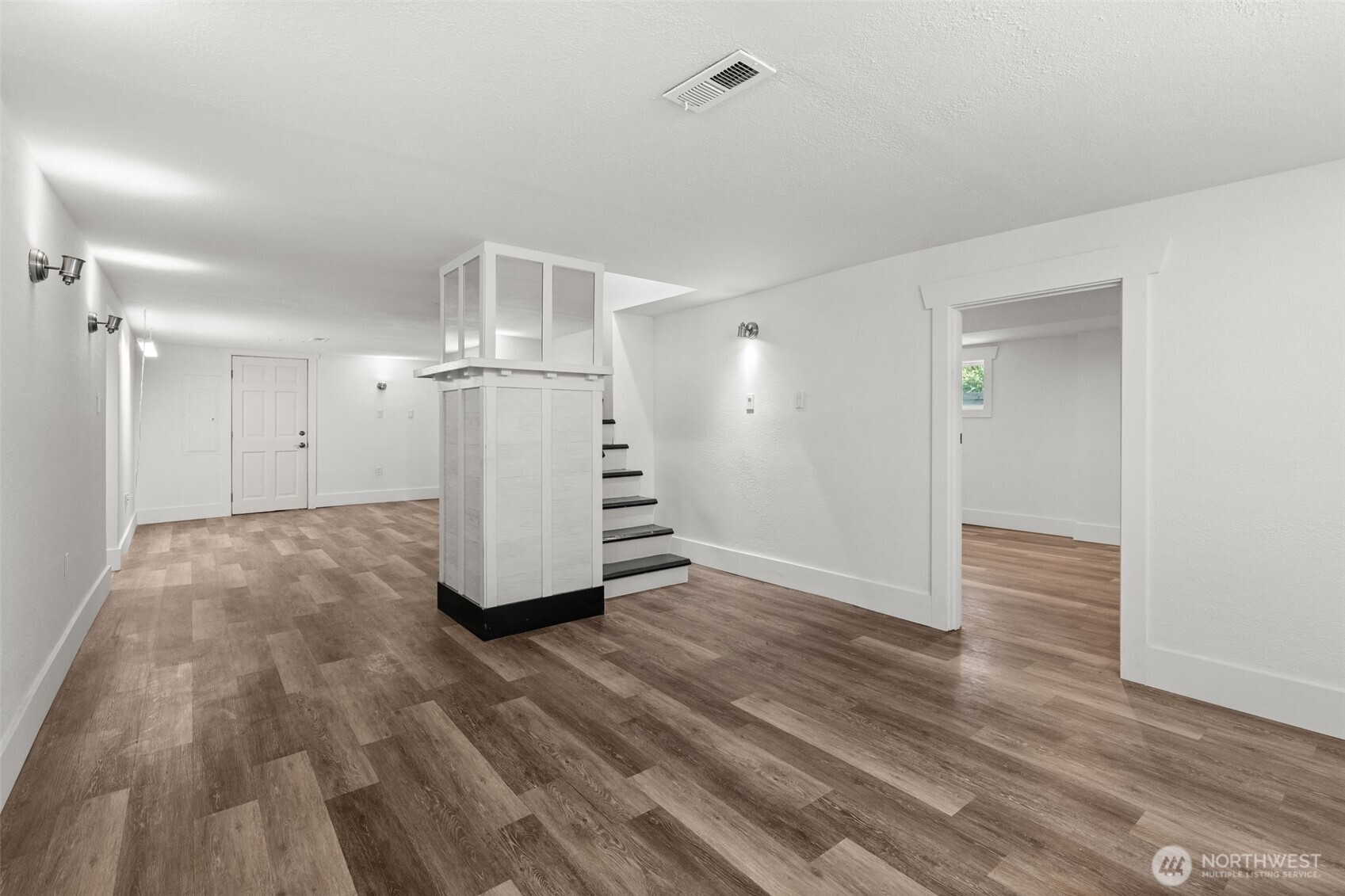 4623 N Gove Street Property Photo 27