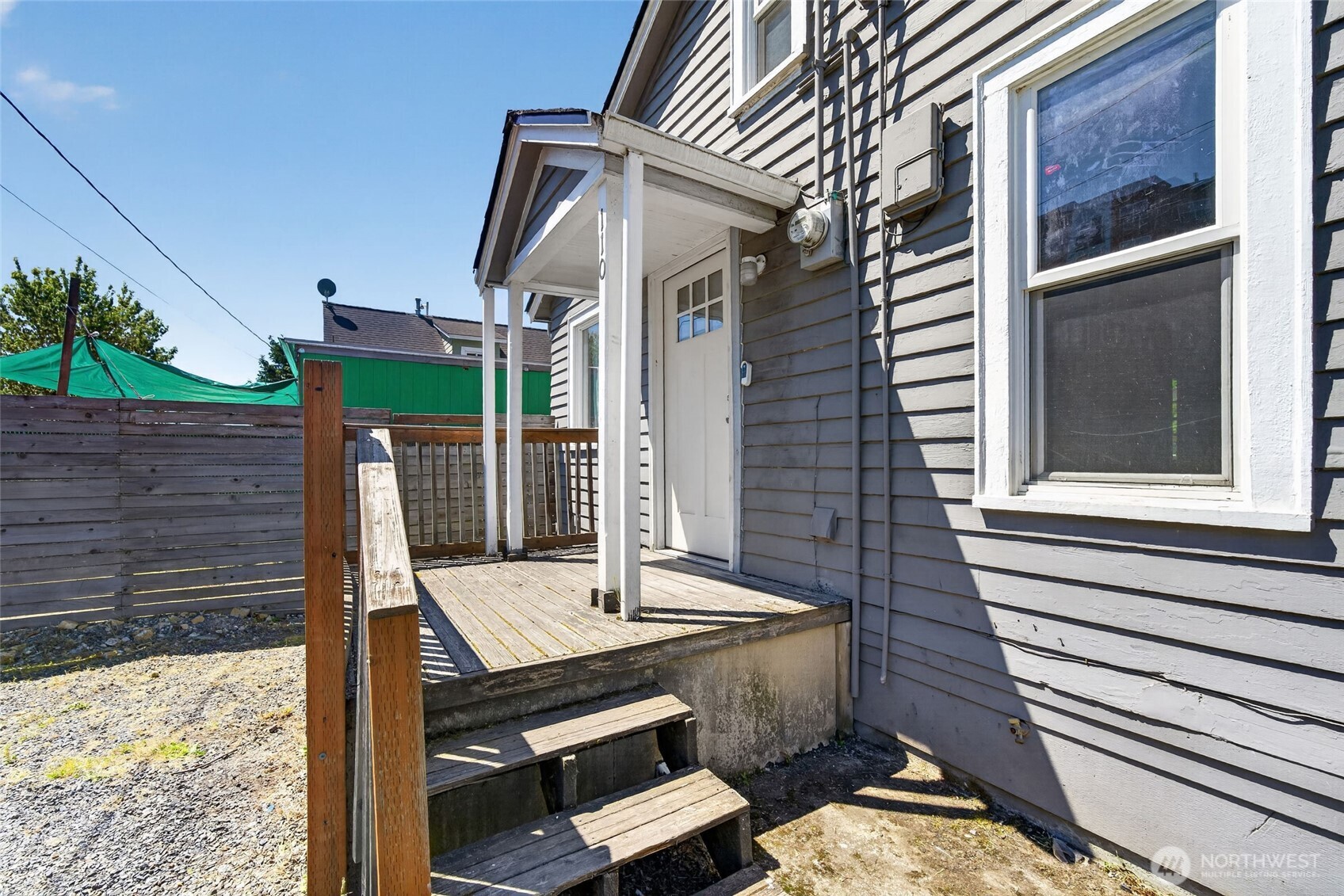 110 Lincoln Avenue Property Photo 18
